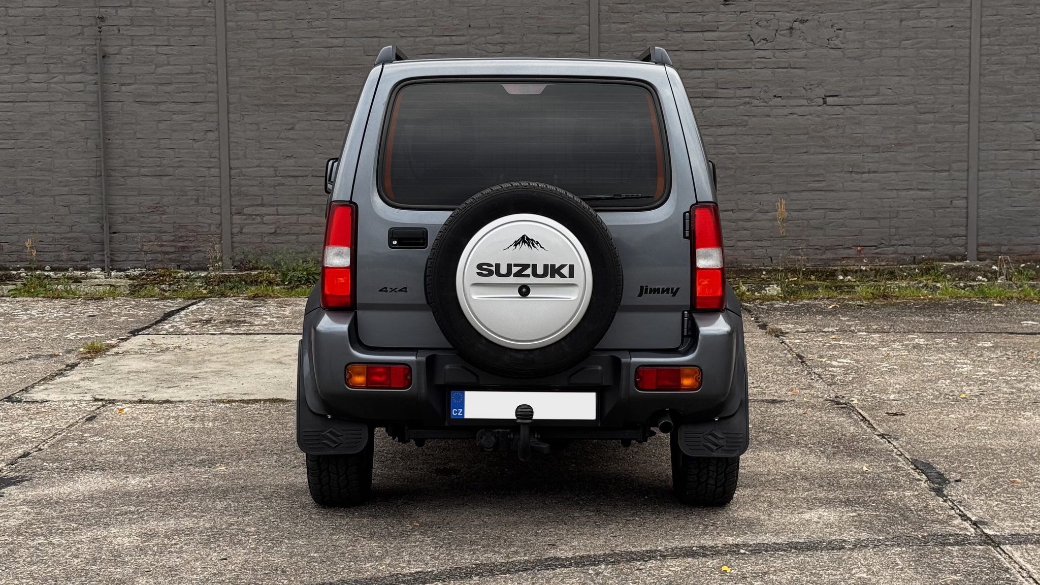 Suzuki Jimny, Suzuki Jimny 1.3 VVT 4x4 - fotka 5