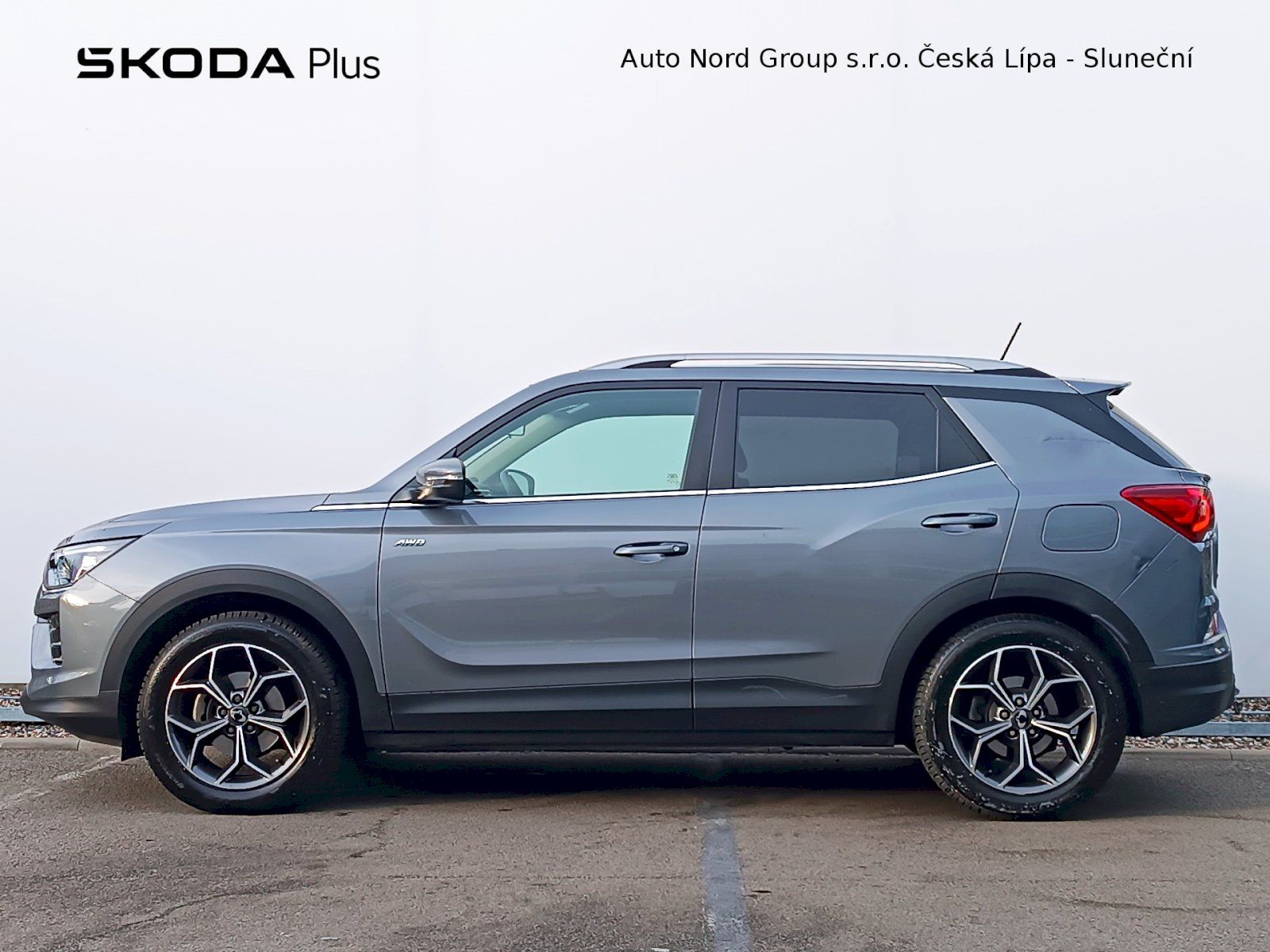 SsangYong Korando, 1,5T-GDi/120kw 7°DCT 4x4 - fotka 3