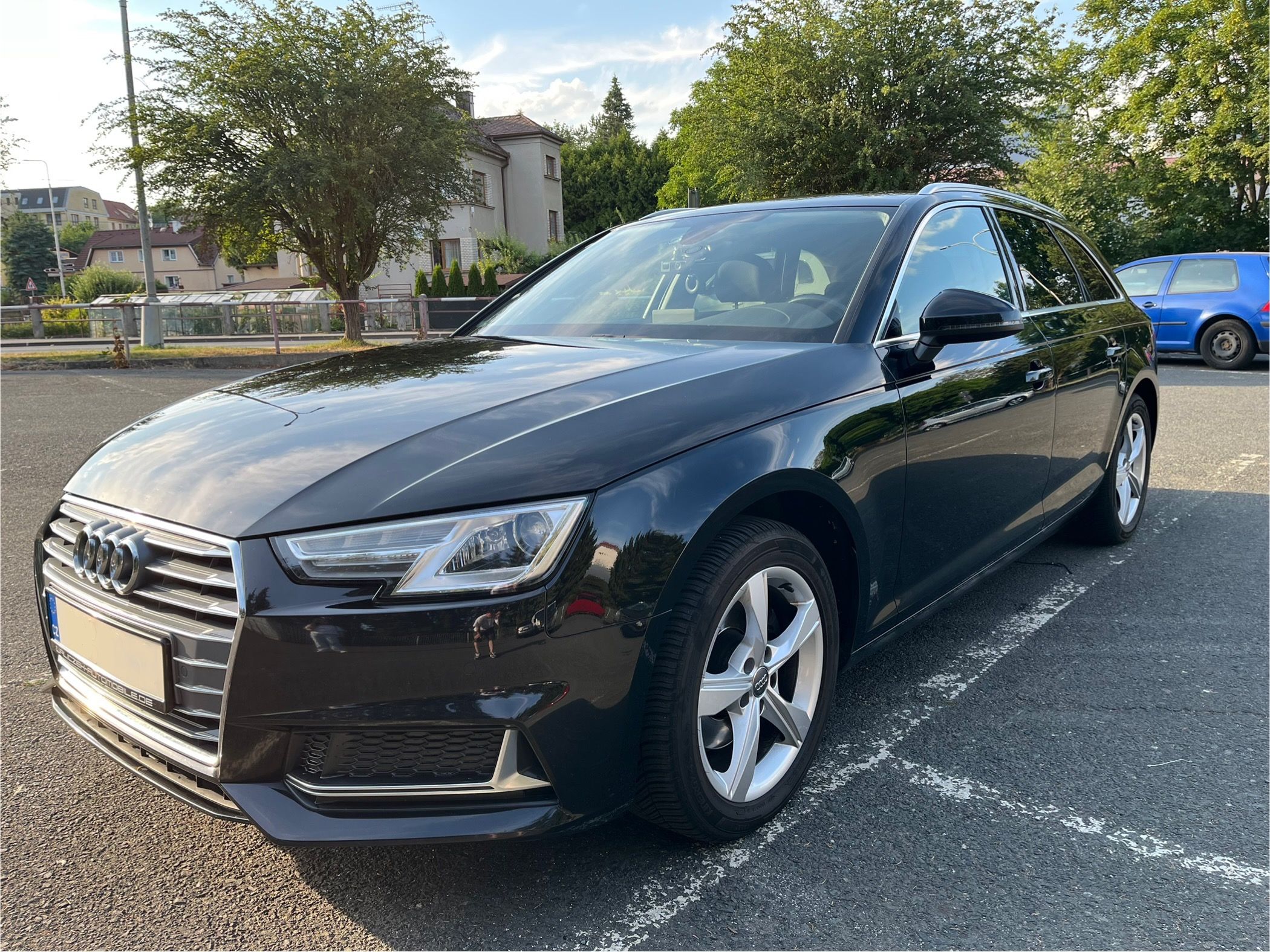 Audi A4 Avant, Audi A4 Avant 2.0 TFSI 140 kW - fotka 2