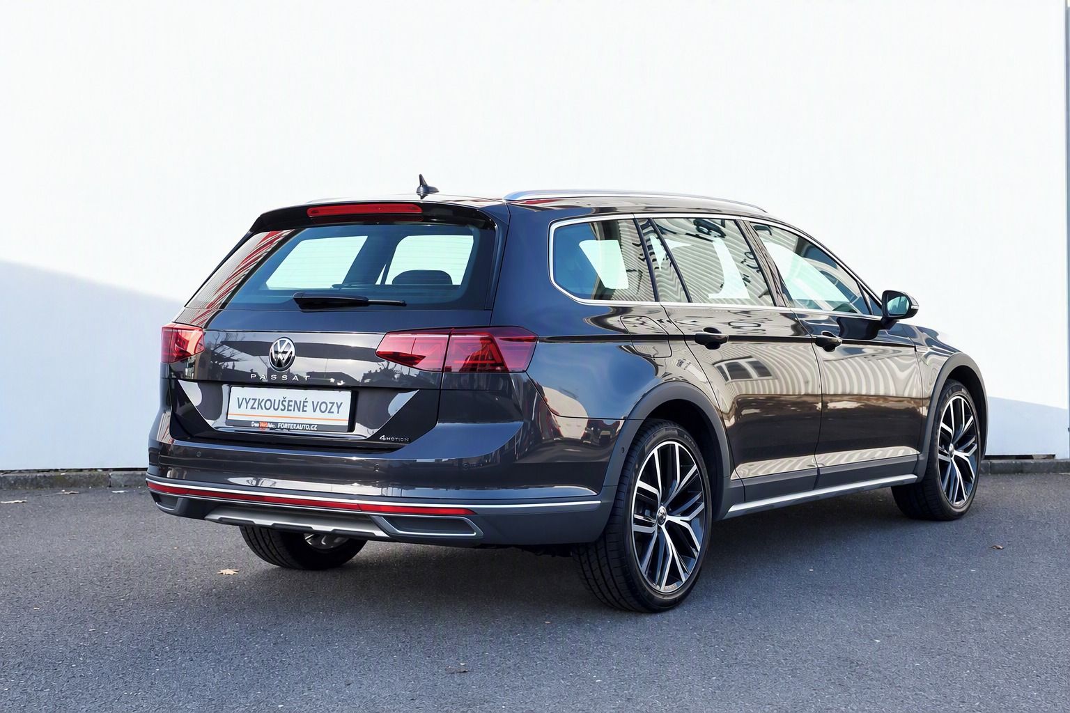 Volkswagen Passat, 2.0 TDI 4x4 - fotka 2