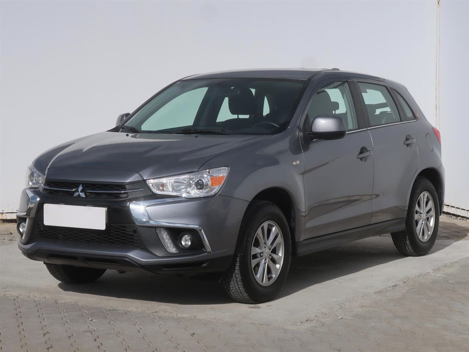 Mitsubishi ASX, 1.6 MIVEC, Serv.kniha - fotka 2