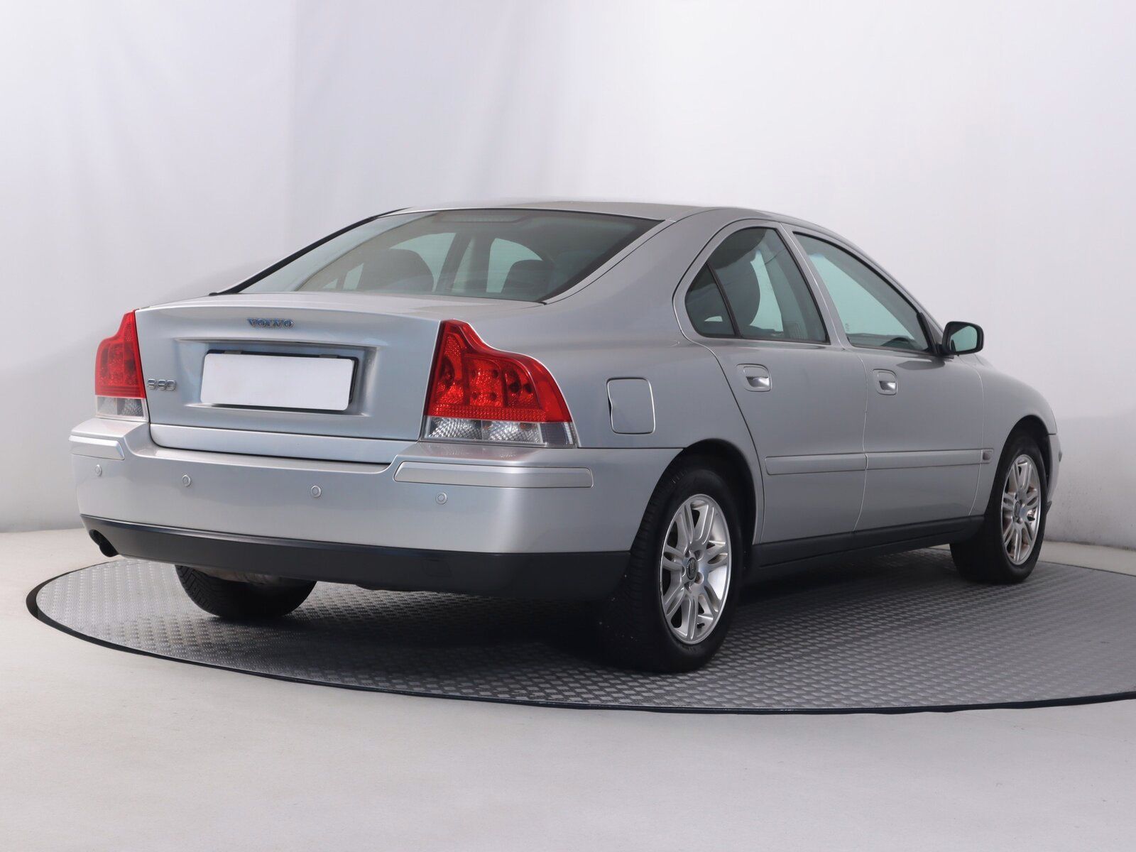 Volvo S60, 2.4, po STK, jezdí výborně - fotka 5