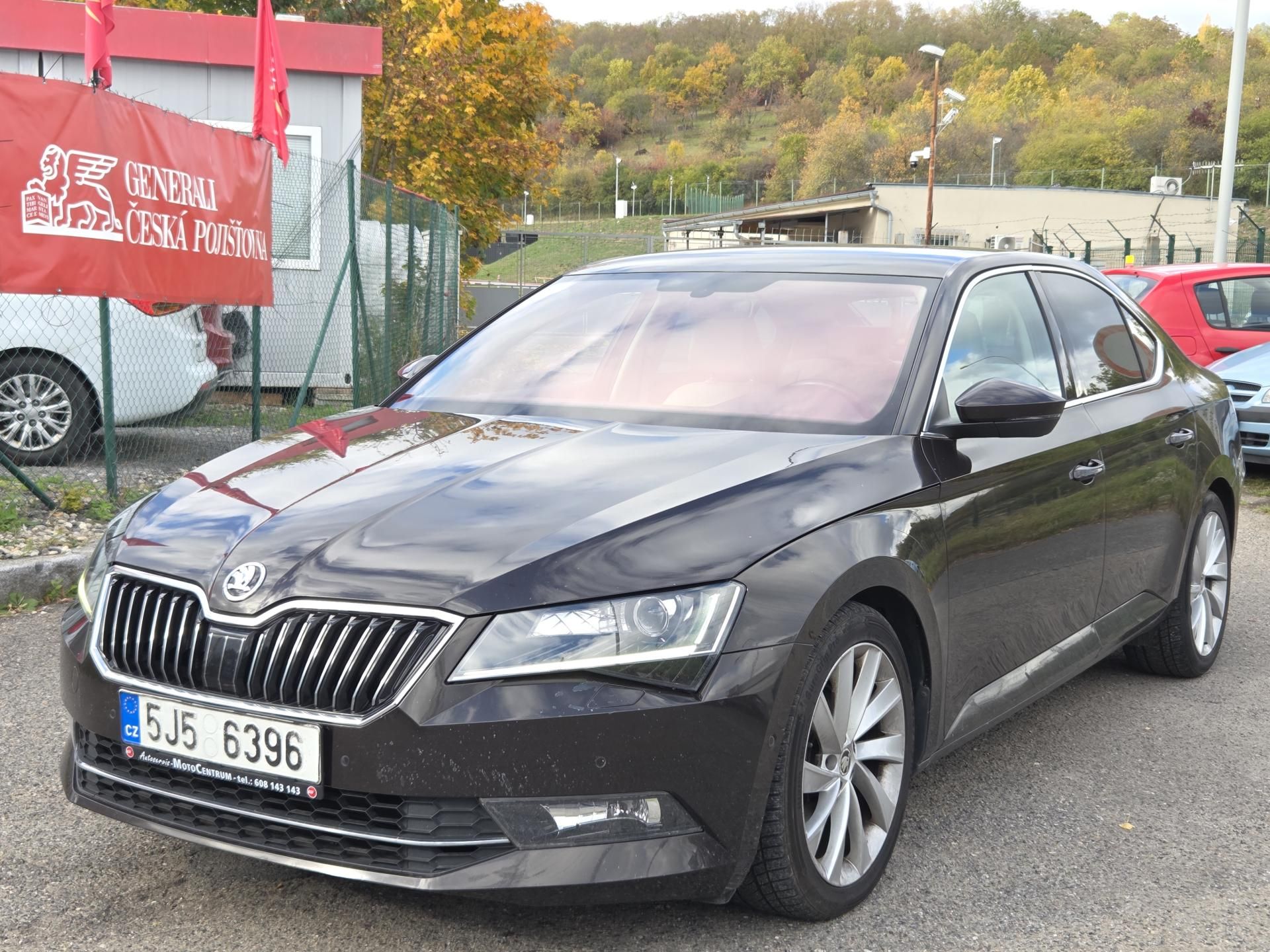 Škoda Superb, 2,0TDi lze na splátky VŠEM!
