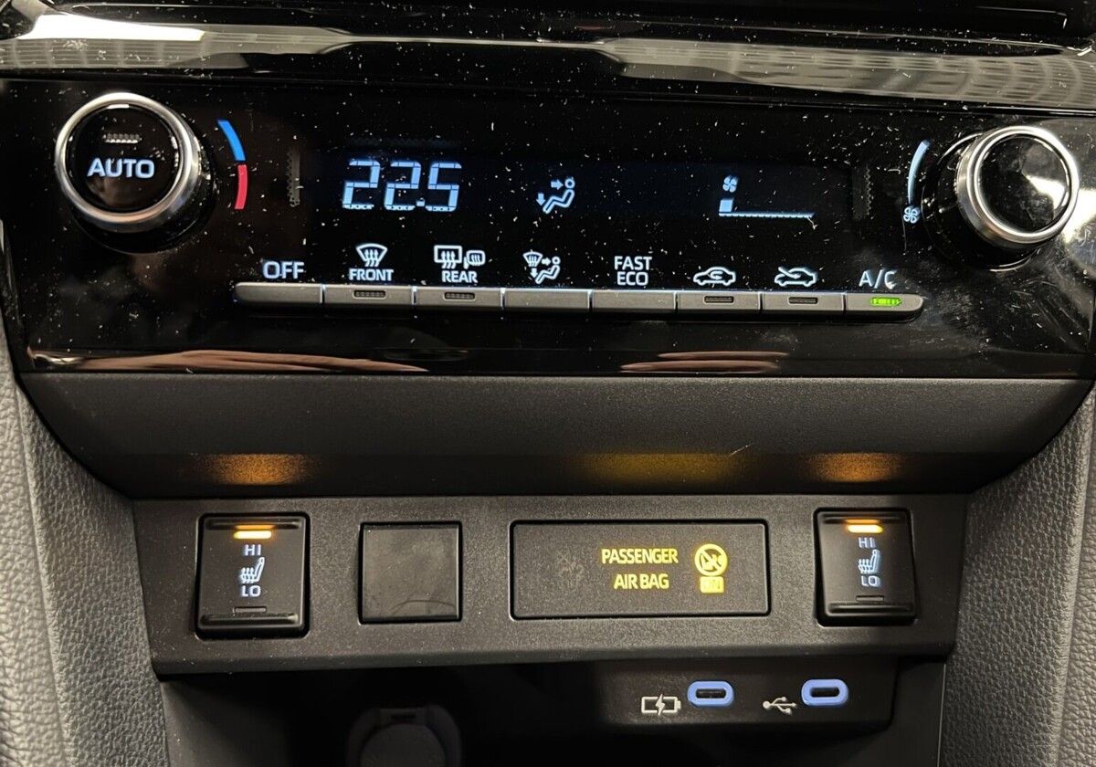 Toyota Yaris Cross, 1,5 Hybrid AT Style - fotka 6
