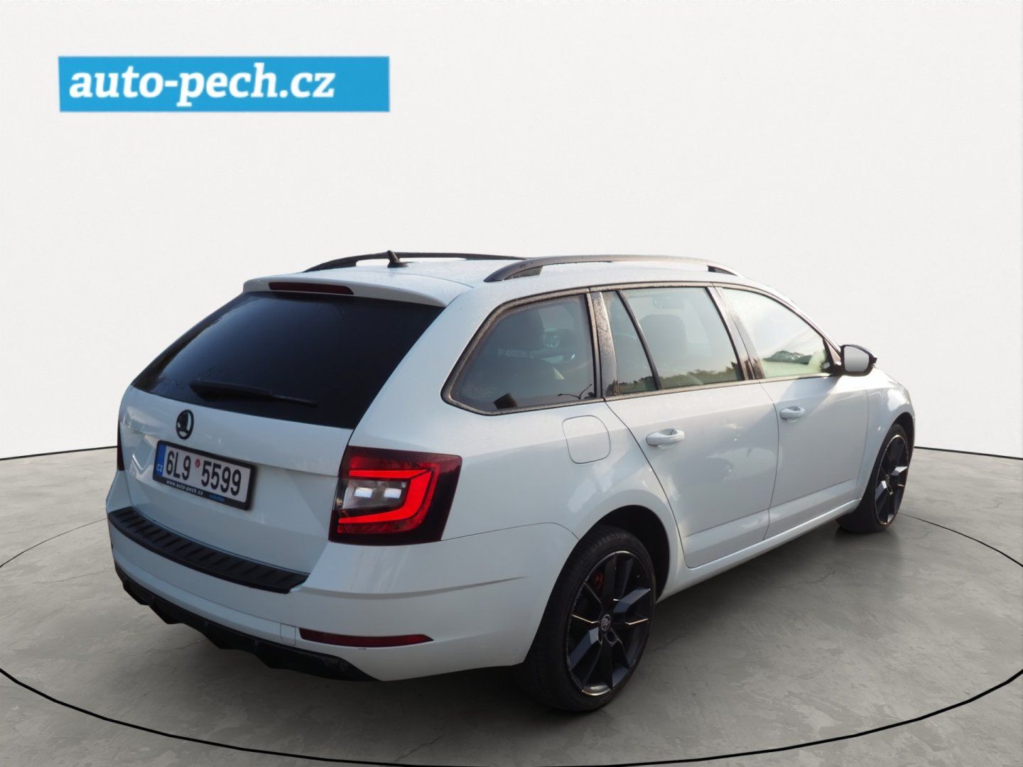 Škoda Octavia, 2.0TDI - fotka 4