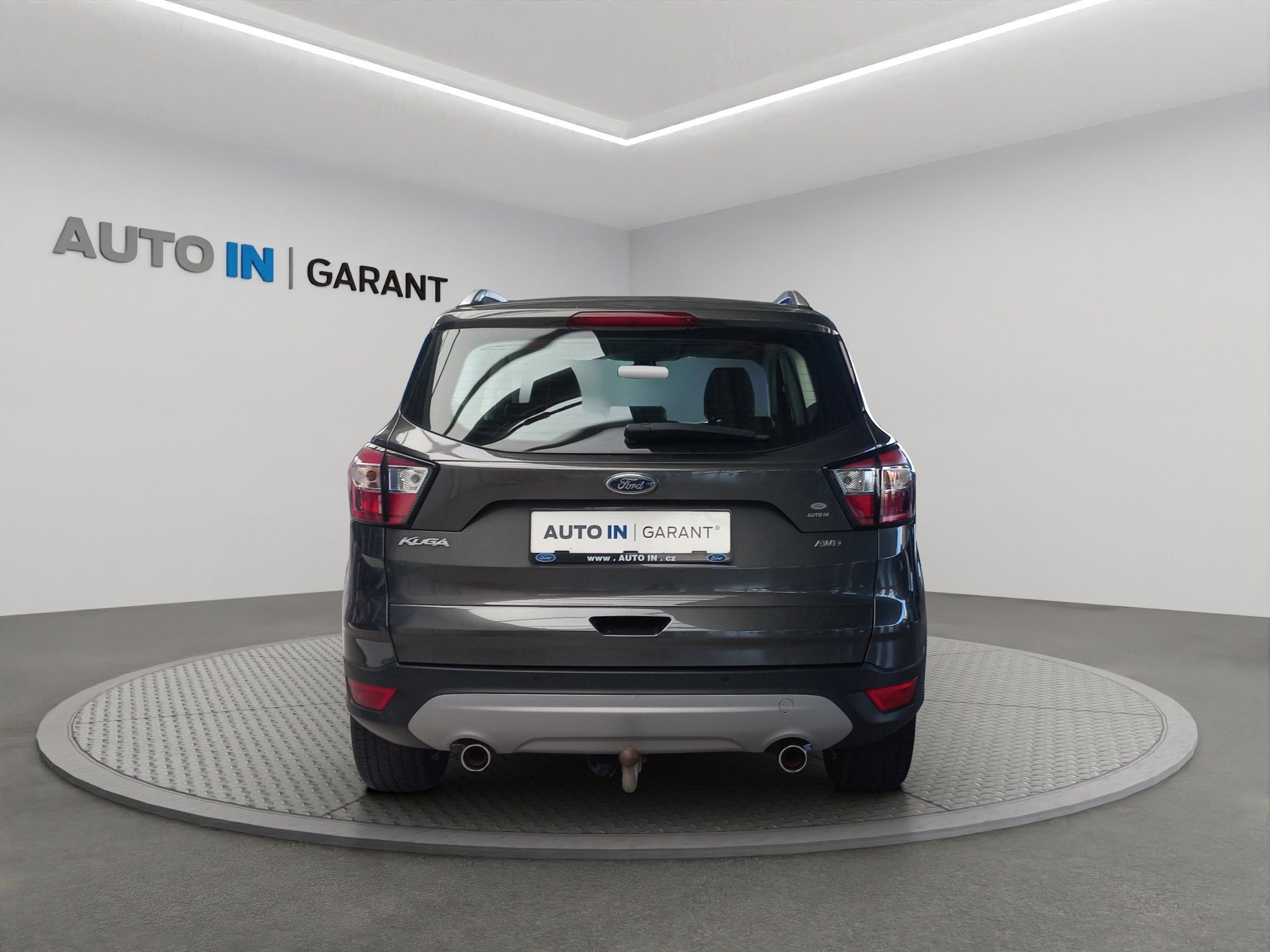 Ford Kuga, Titanium 2,0 TDCi 4x4 1.maj ČR - fotka 4