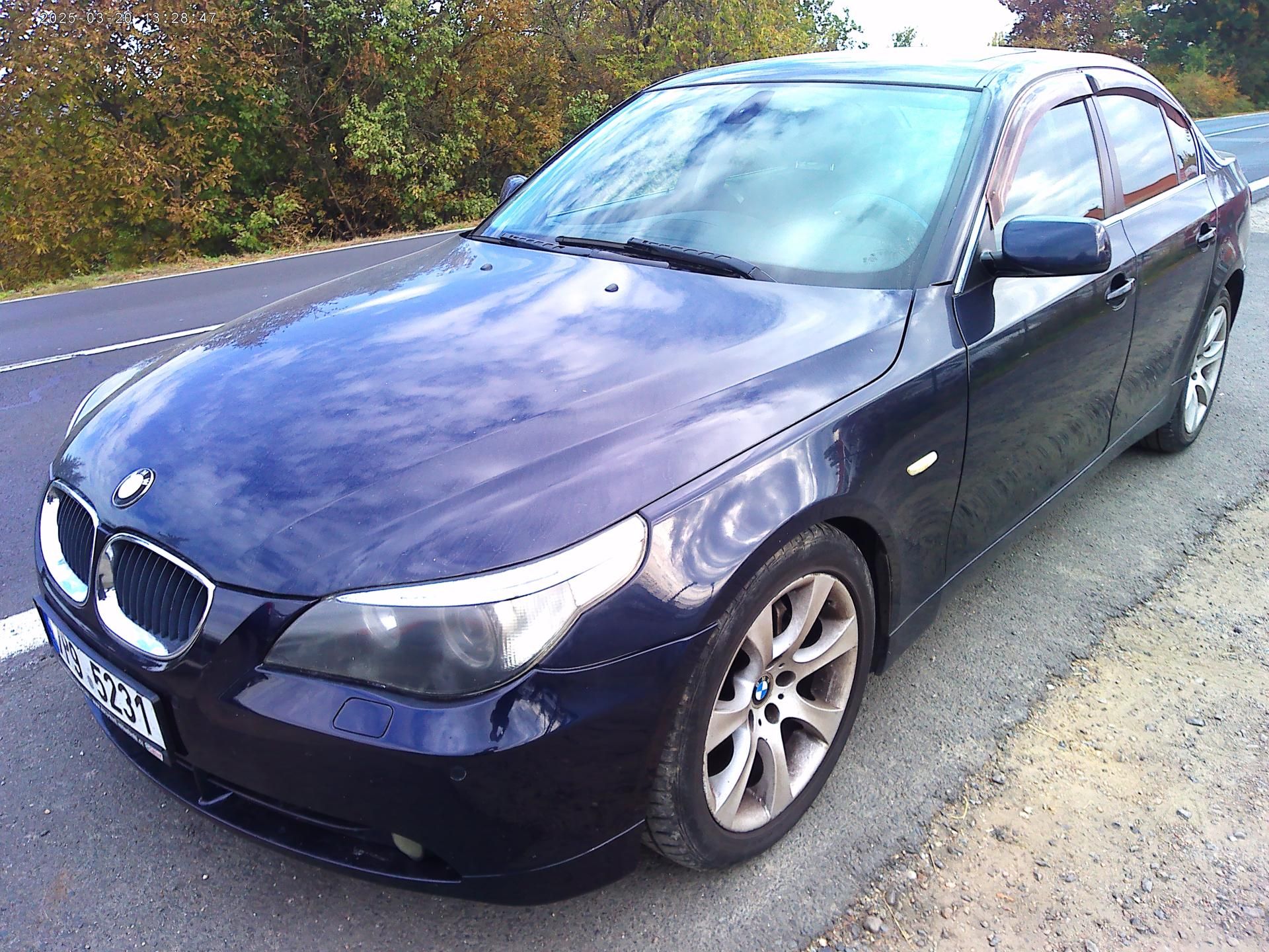 BMW Řada 5, 530 D, 160 kW, klimatizace - fotka 2