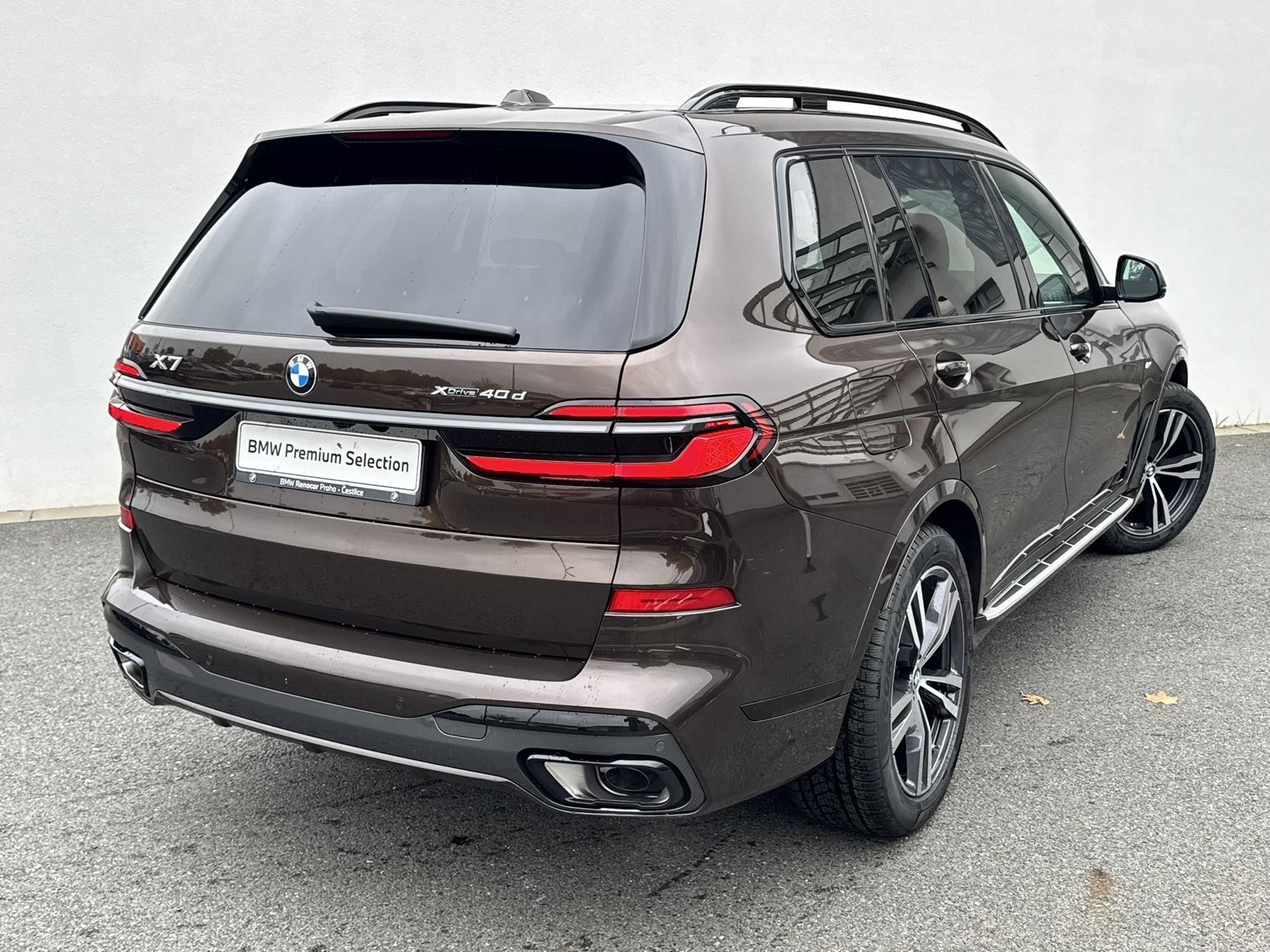 BMW X7, X7 xDrive40d - fotka 2