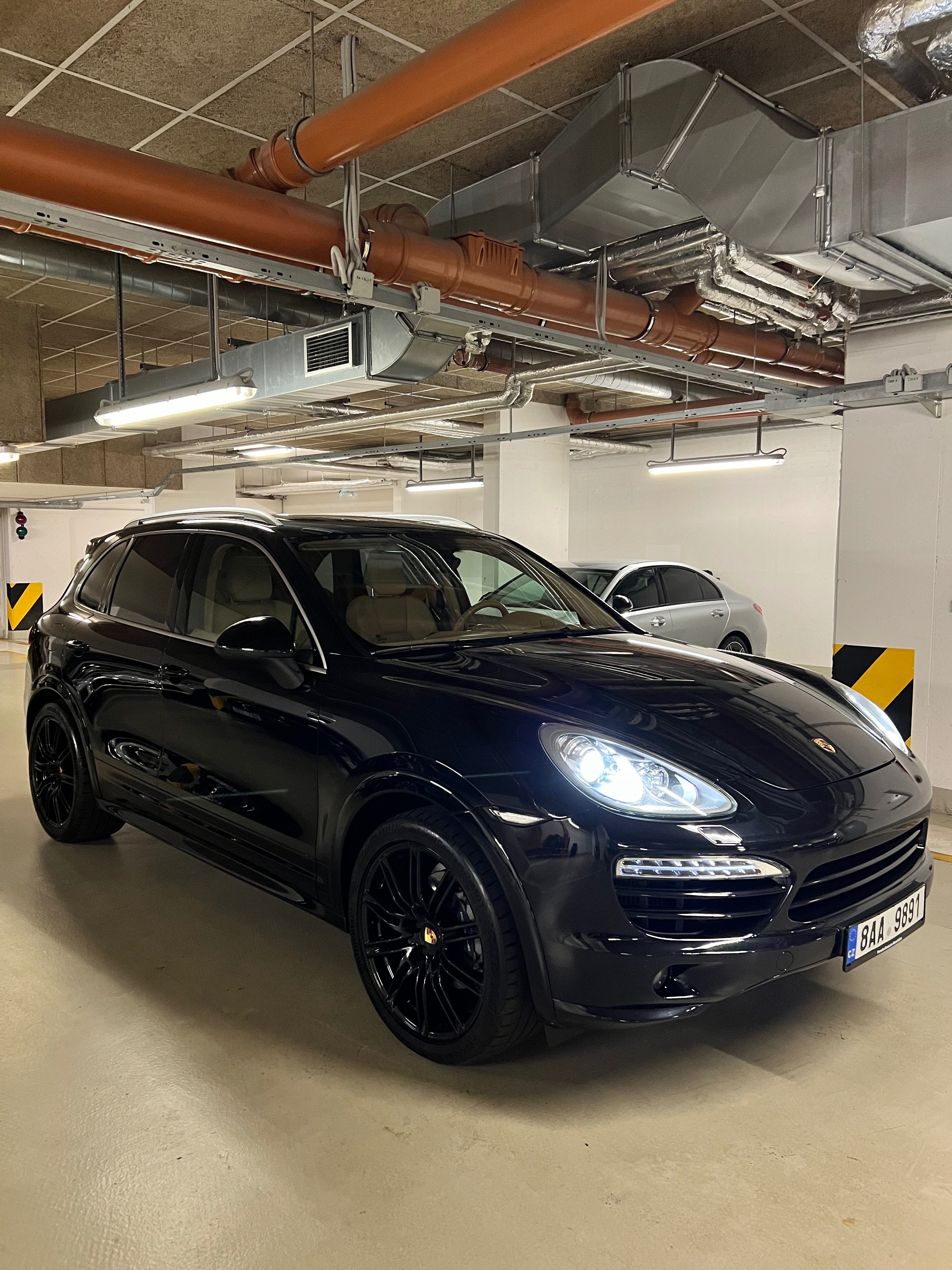 Porsche Cayenne, Porsche Cayenne Platinum - fotka 2