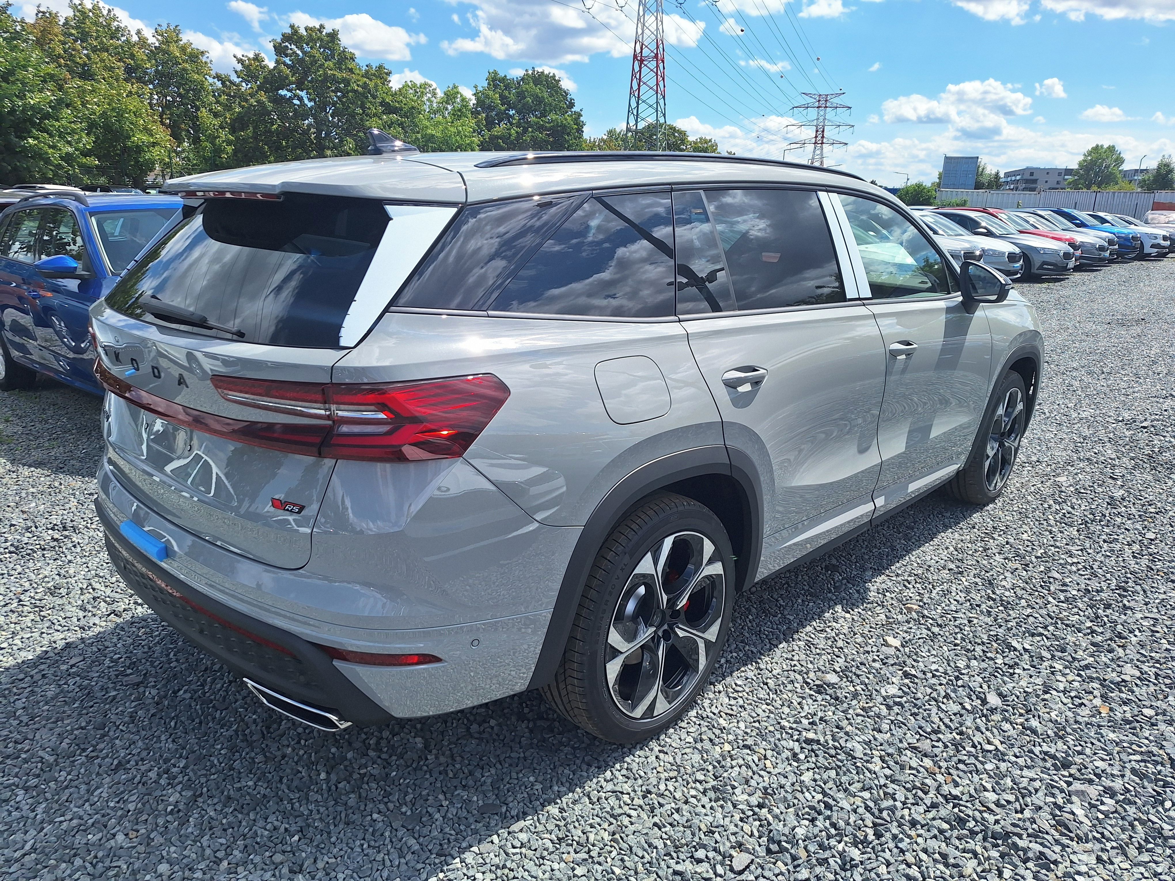 Škoda Kodiaq, RS 2.0 TSI 195kW DSG 4x4 |Kůže - fotka 6