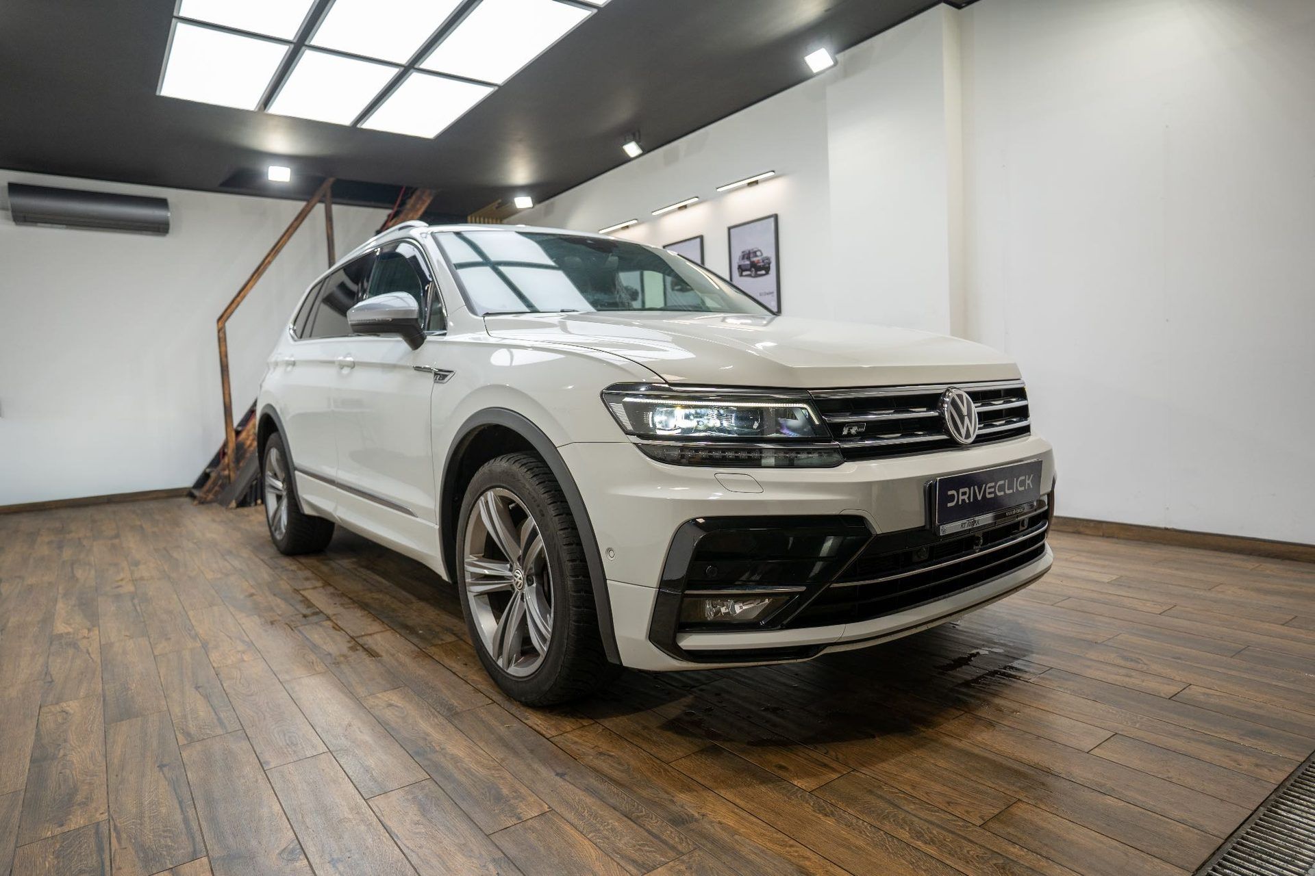 Volkswagen Tiguan Allspace, 2.0 TSI 162 kW 4Motion R-Line - fotka 3