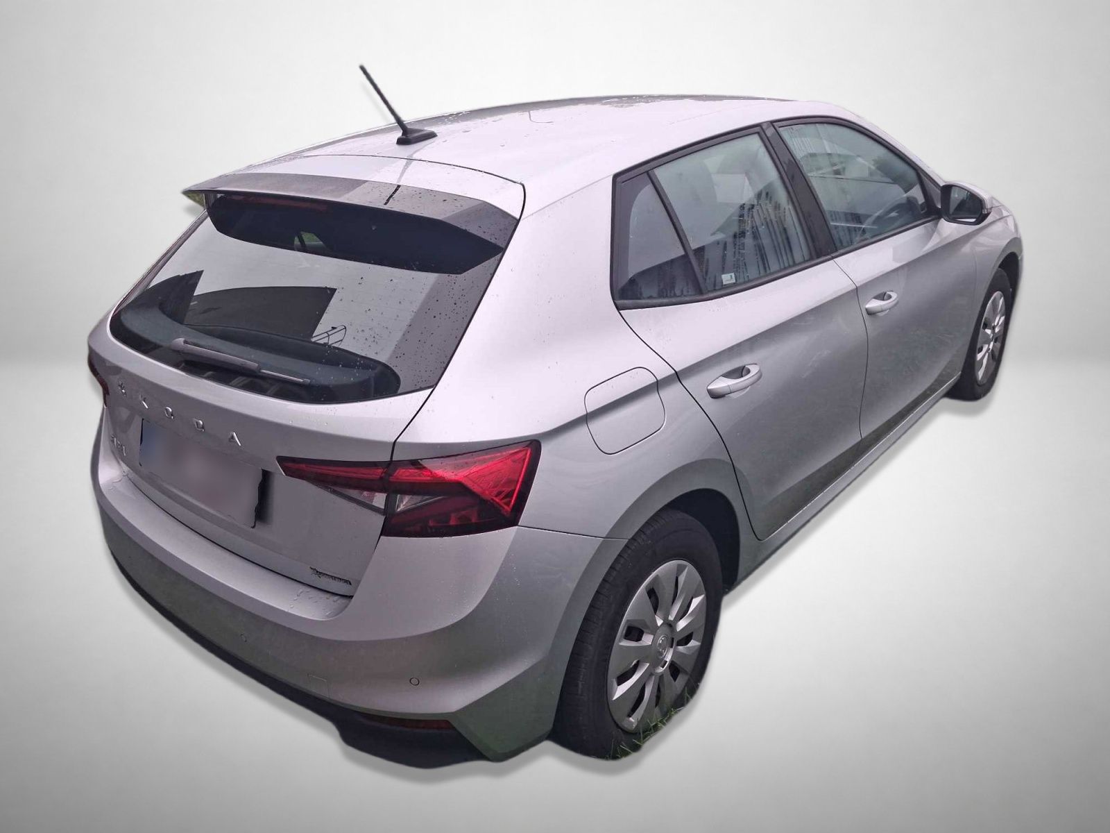 Škoda Fabia, 1.0 TSI, Ambition, ČR,1.maj - fotka 2