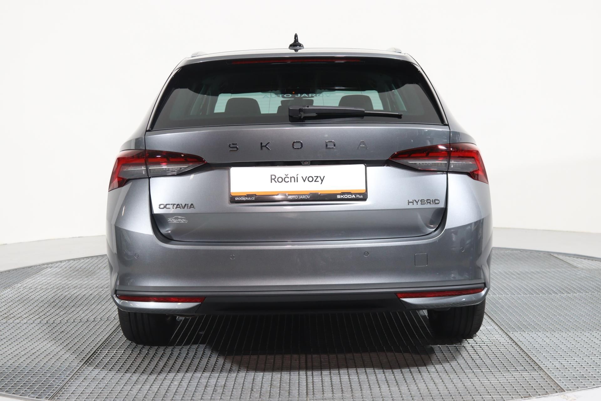 Škoda Octavia, COMBI TOP SELECTION 1,5 TSI 11 - fotka 6