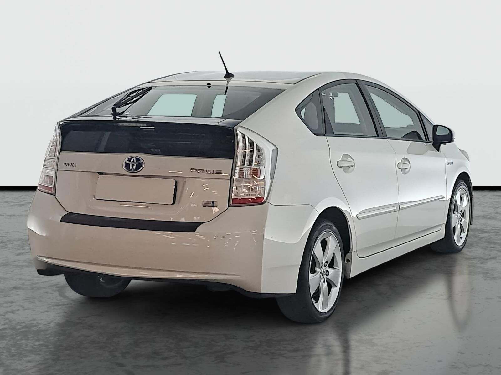 Toyota Prius, 1.8 VVT-i HSD, Automat, Navi - fotka 5