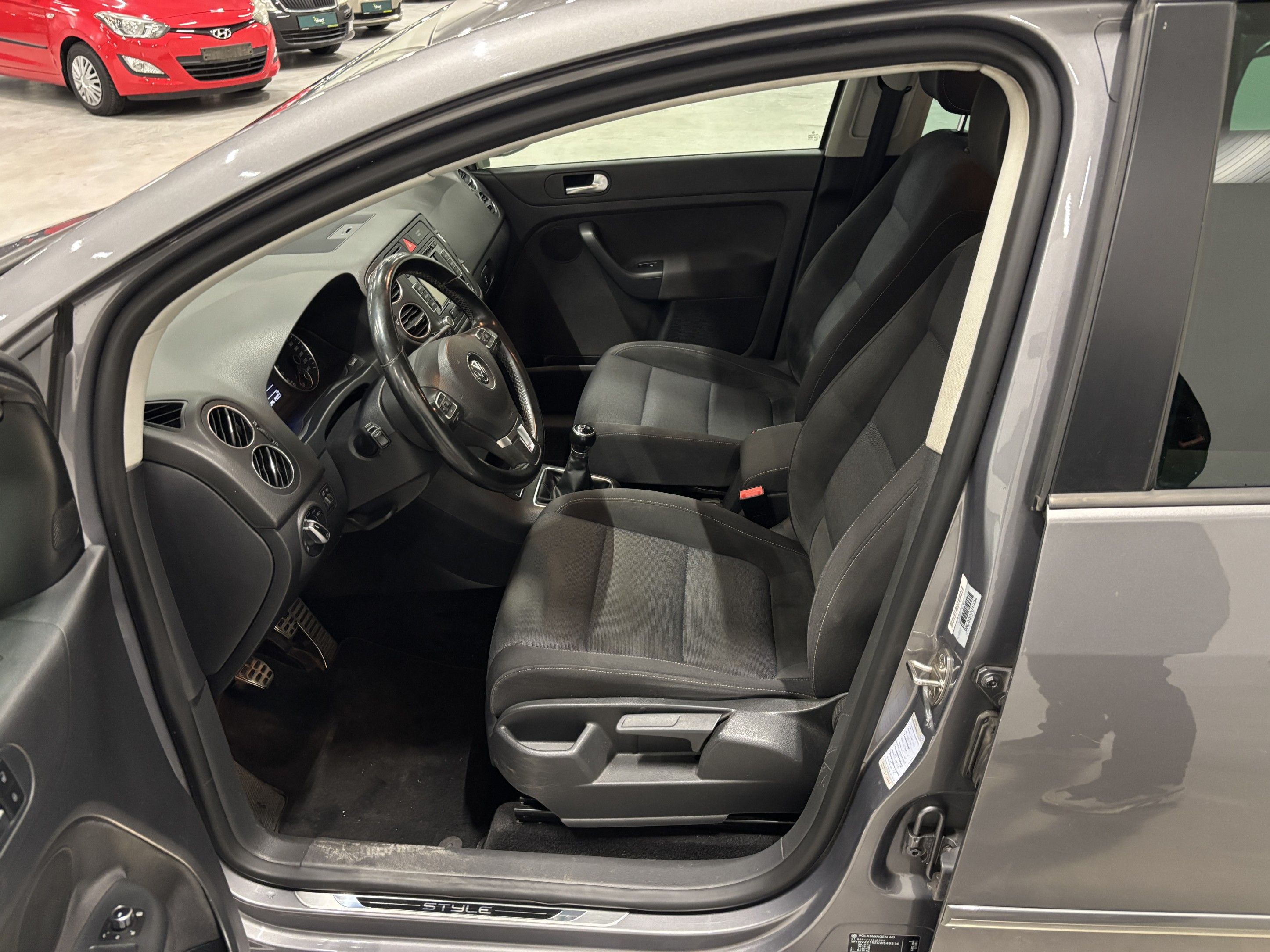 Volkswagen Golf Plus, 1,6 TDI DPF 77 kW - fotka 5
