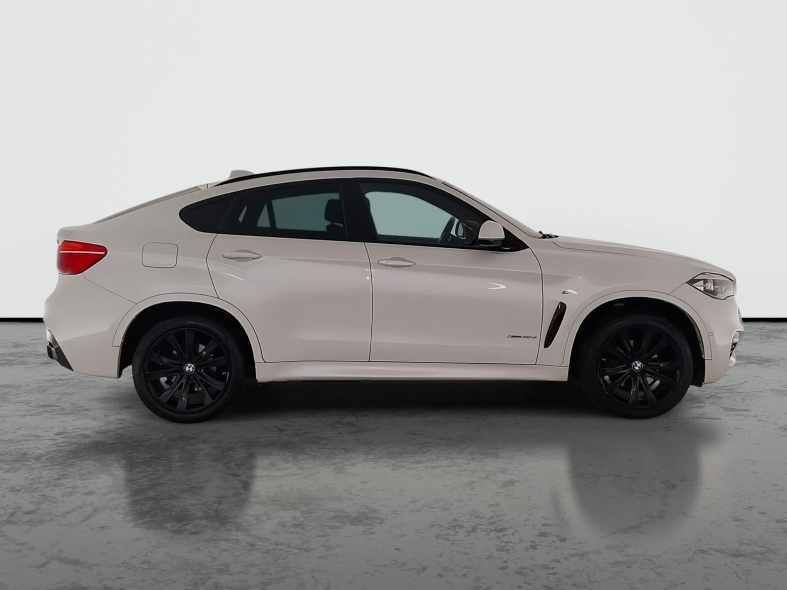 BMW X6, xDrive30d, 4X4, Automat - fotka 6