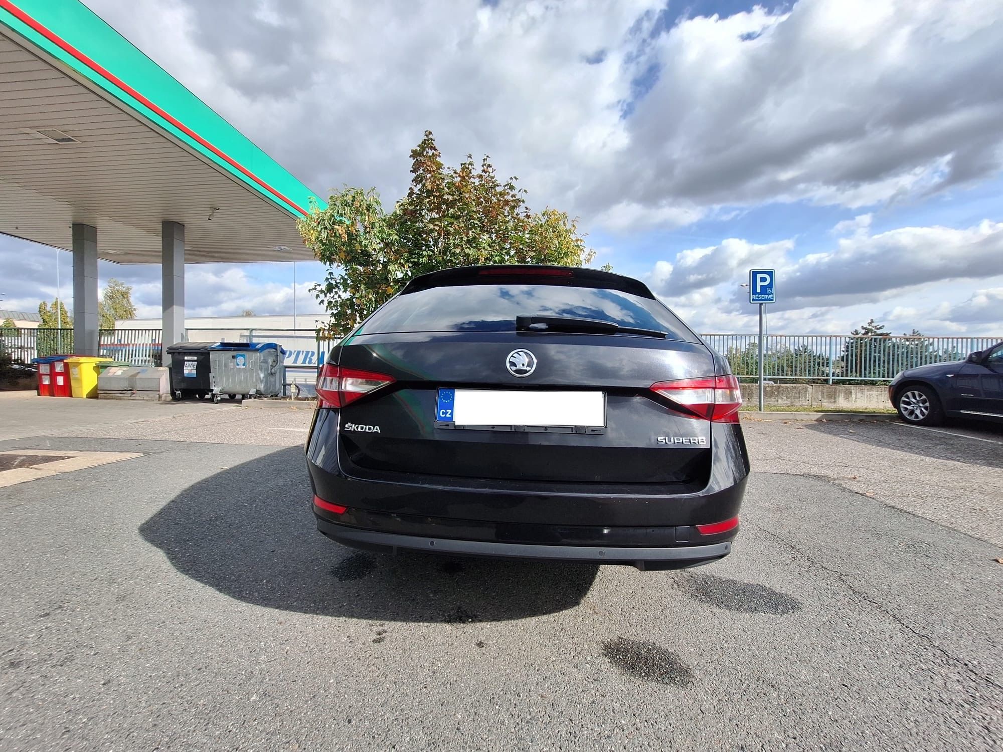 Škoda Superb, Škoda Superb 3 komb 2.0TDI DSG - fotka 4