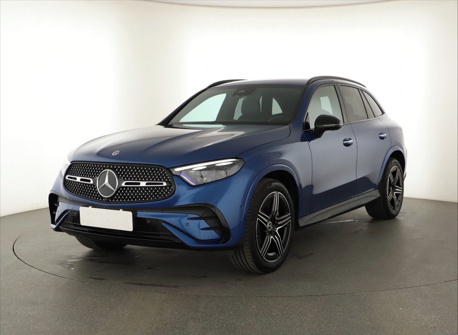 Mercedes-Benz GLC, 220 d 4MATIC, AMG Line - fotka 2