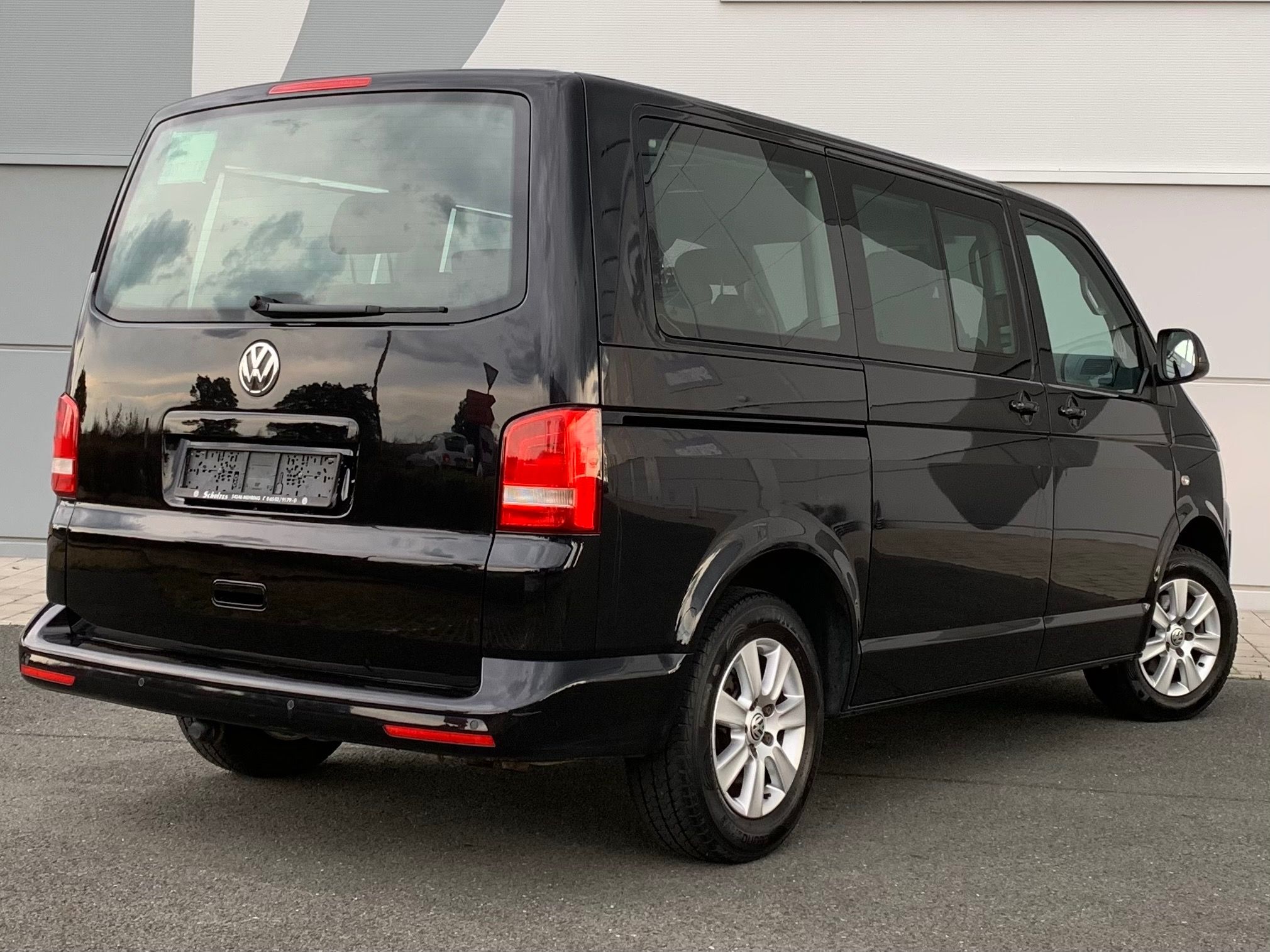 Volkswagen Multivan, 103kw, Comfort, 2xšoupačky - fotka 4
