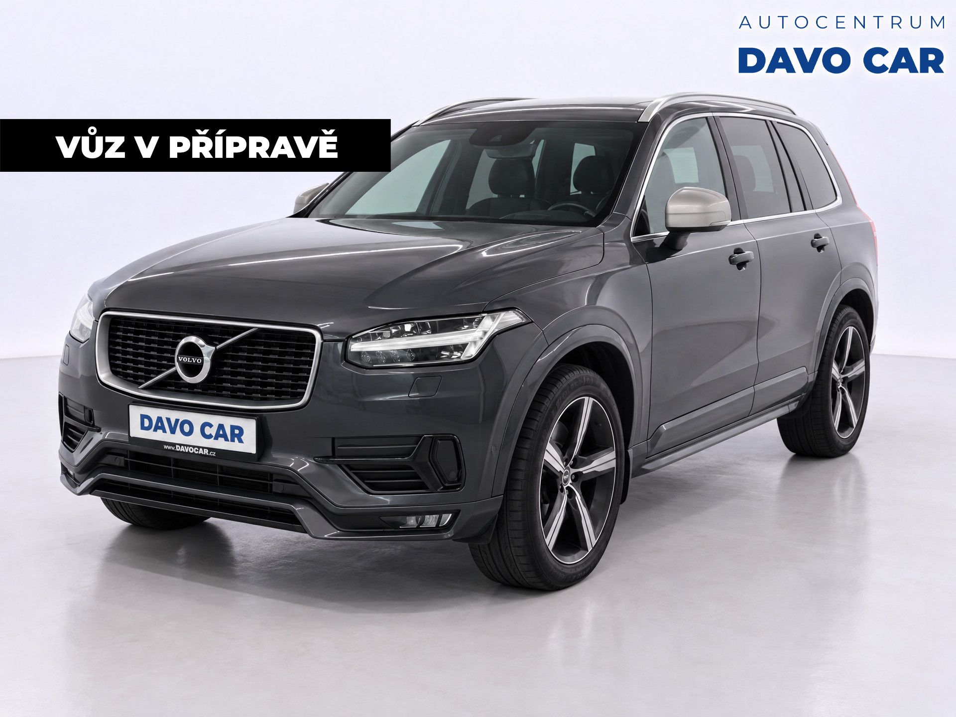 Volvo XC90, 2,0 D5 173kW 4x4 R-Design CZ