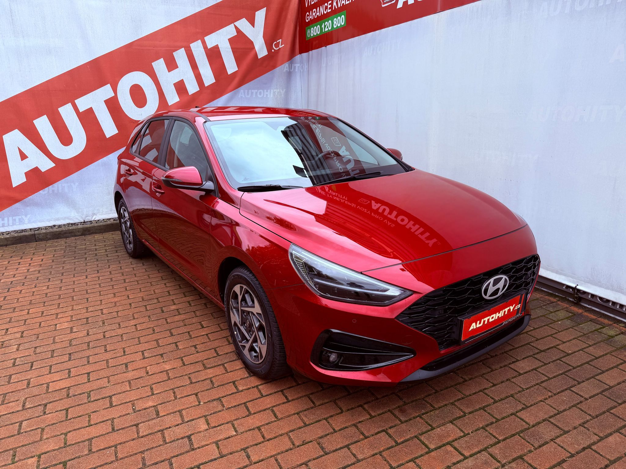 Hyundai i30, 1.5 DPi CVVT Comfort, ČR - fotka 5