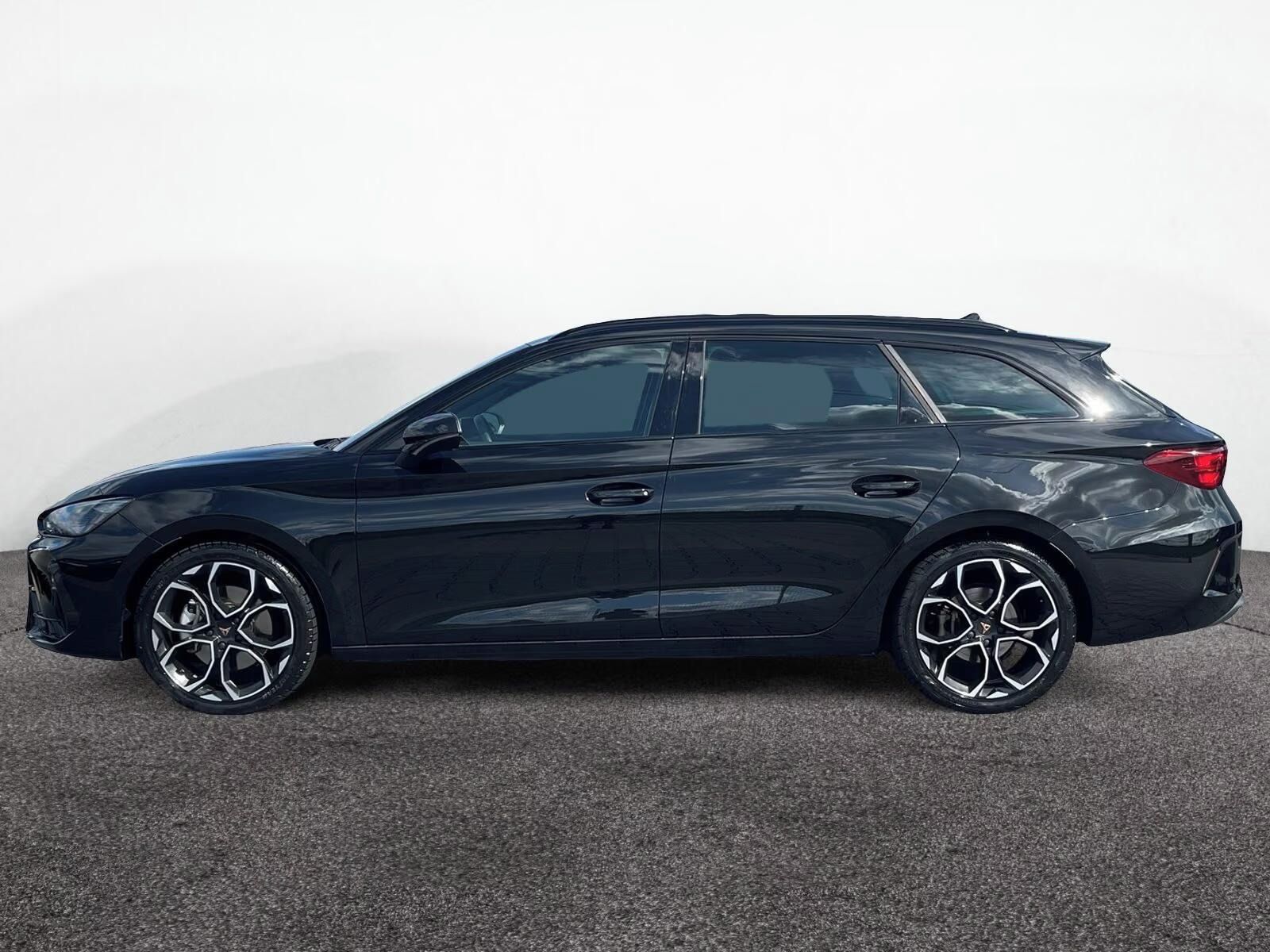 Cupra Leon, ST 2.0 TSI DSG 4Drive - fotka 5