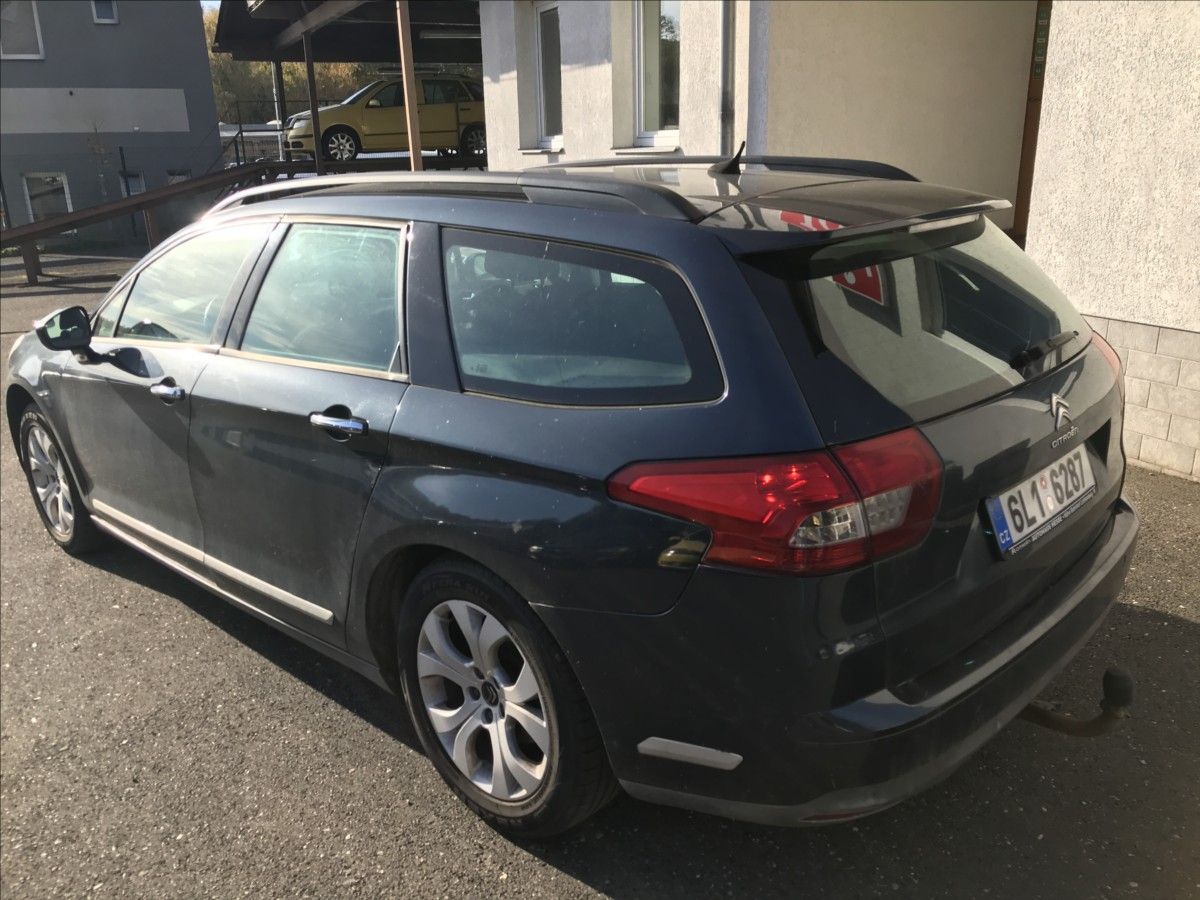 Citroën C5, 2,0 HDi 120kW Combi Automat - fotka 6