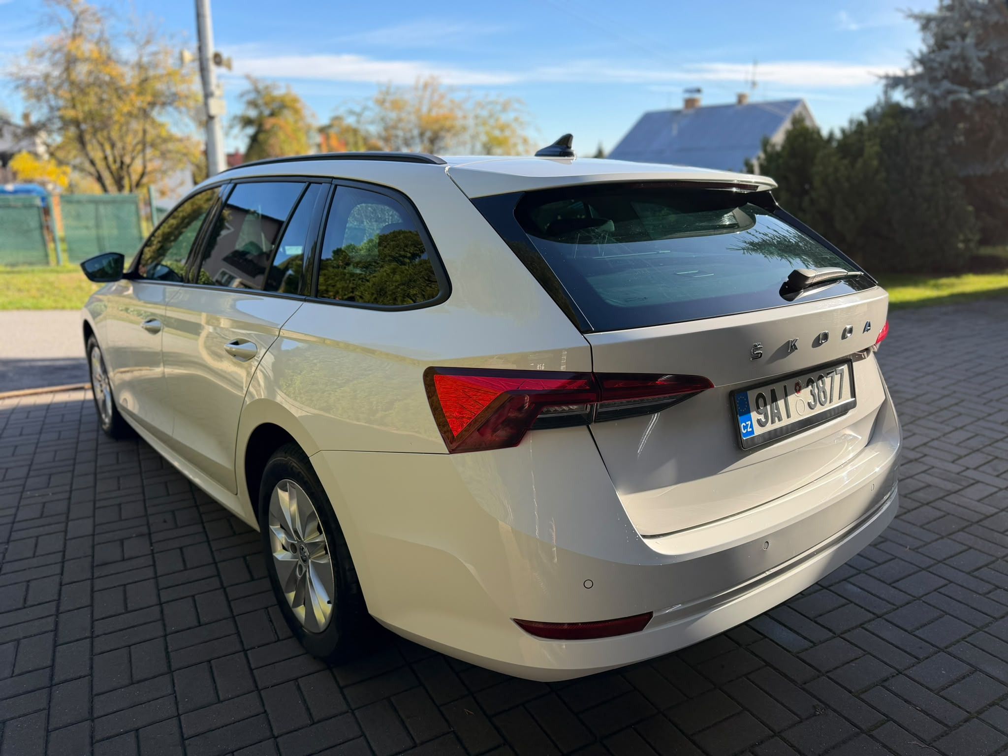 Škoda Octavia, 2,0TDi,ambient+,CZ,M6,1maj,DPH - fotka 6