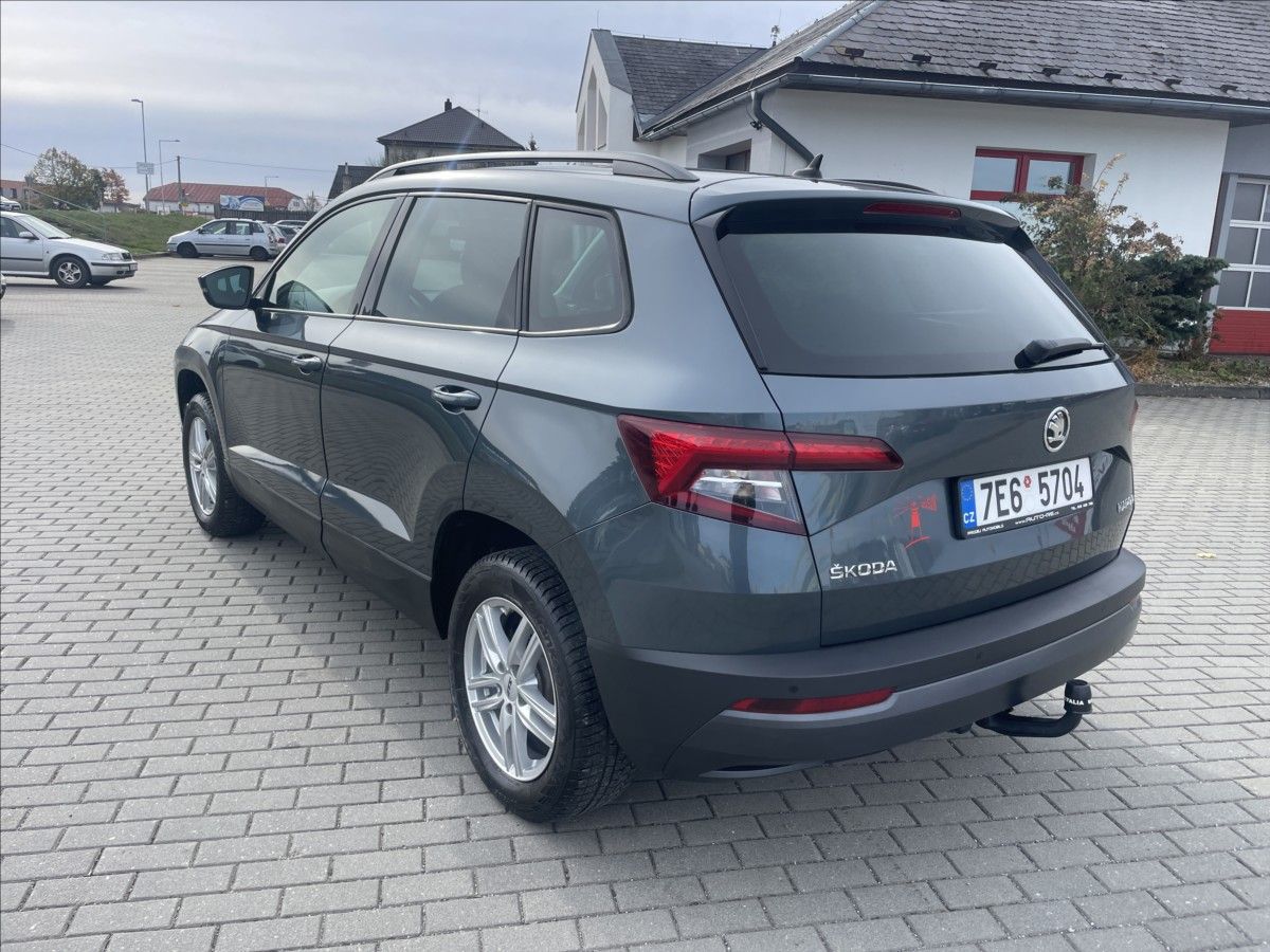 Škoda Karoq, 1,0 TSi 85kw Style Tažné GPS - fotka 4