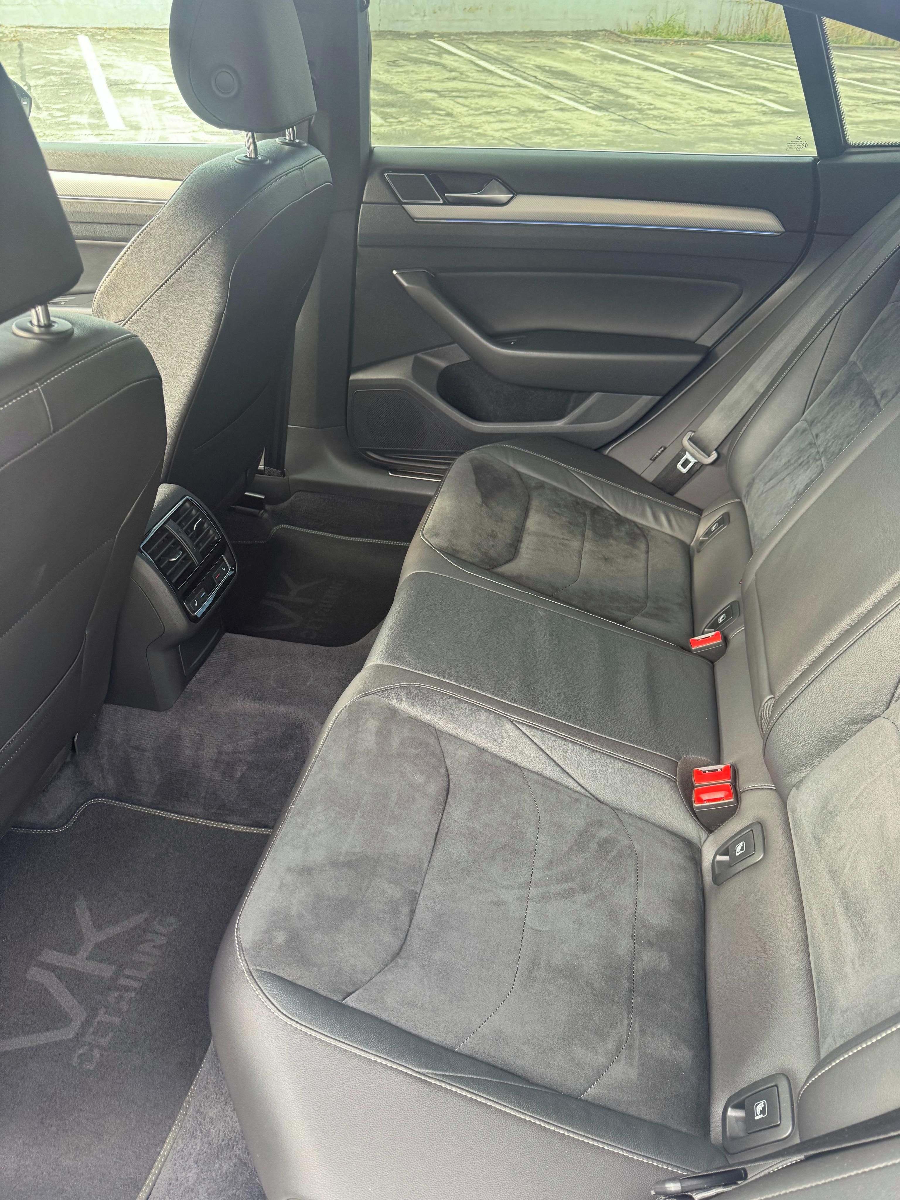 Volkswagen Arteon, VW Arteon 2.0 4x4 206kW - fotka 6