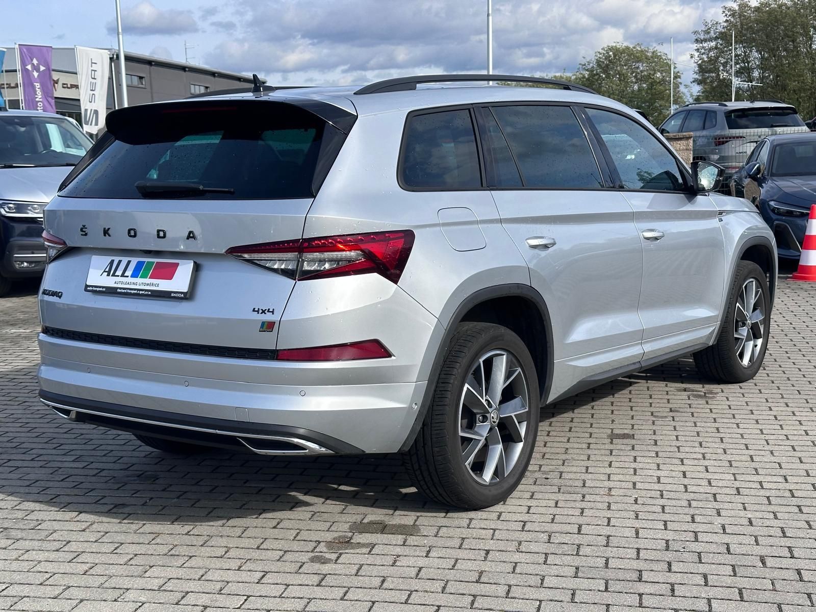 Škoda Kodiaq, 2.0 TDI 147kW 4x4 SportLine - fotka 2