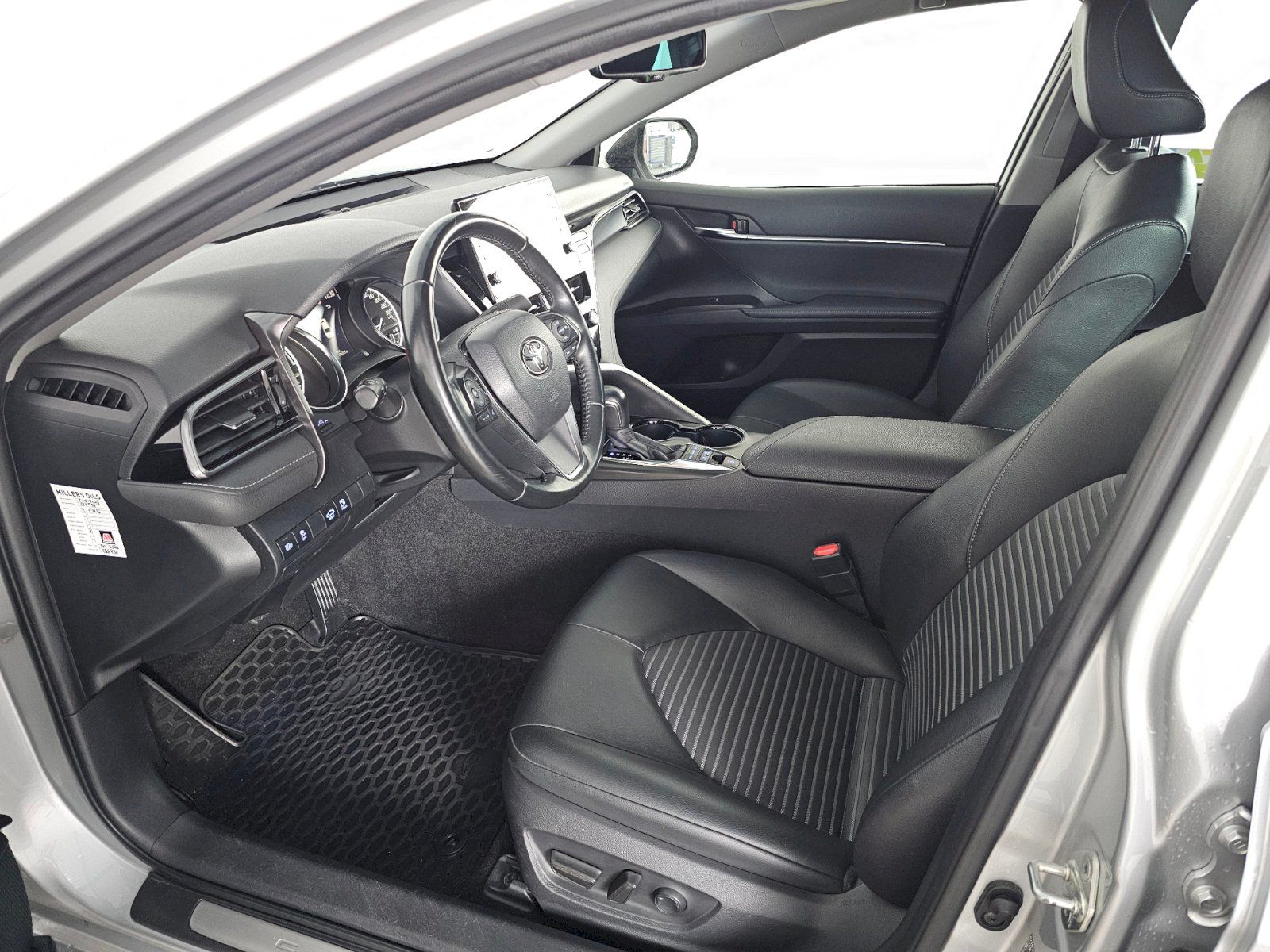 Toyota Camry, 2.5HEV 218k PRESTIGE - fotka 6