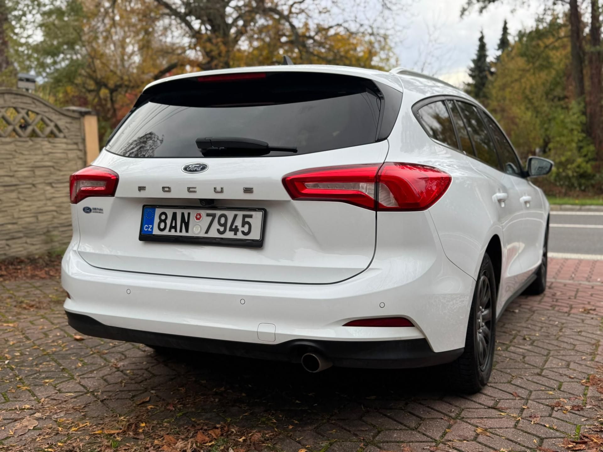 Ford Focus, 1.5 TITAN. ČR 1.MAJ NEBOURÁNO - fotka 6