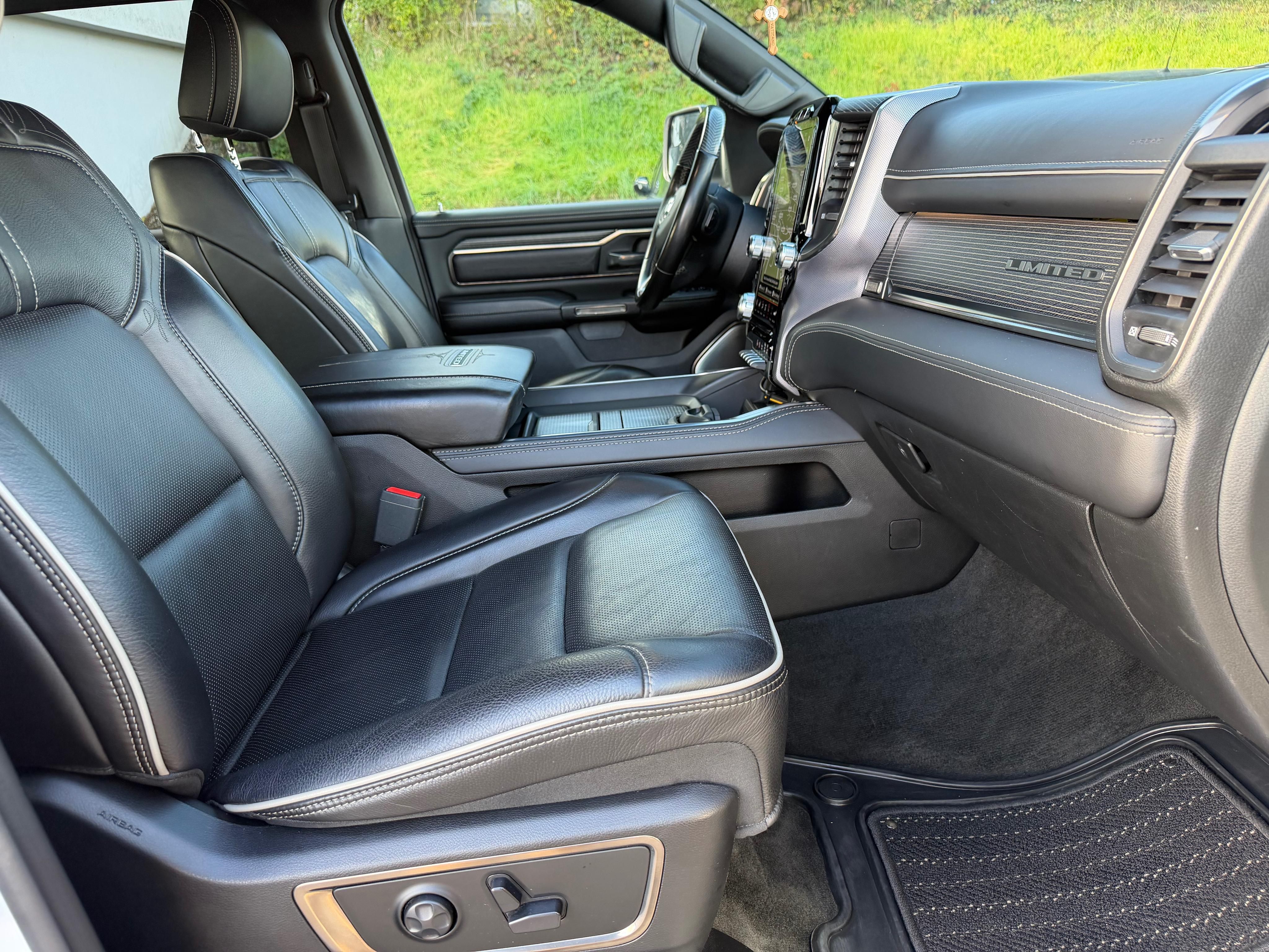 RAM 1500, 5.7HEMI 4X4 LPG-CREW-CAB-LMTD - fotka 6
