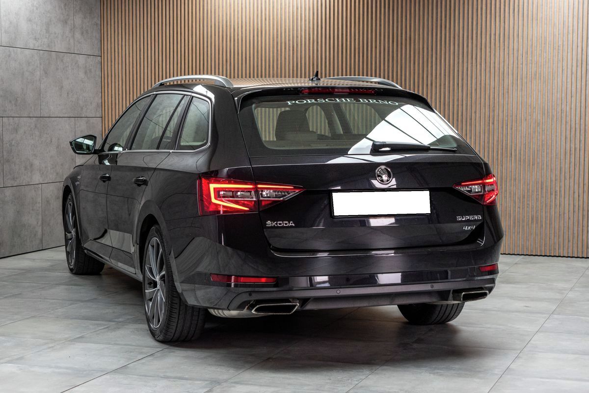 Škoda Superb, 2.0 TSI 206kW L&K 4x4*TAŽNÉ*ČR - fotka 4
