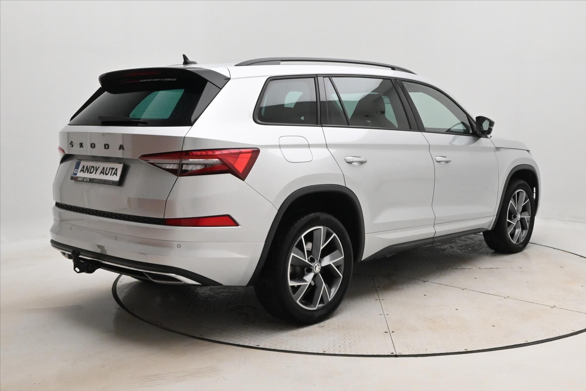 Škoda Kodiaq, 2,0 TDI 147 kW DSG 4x4 Sportli - fotka 5