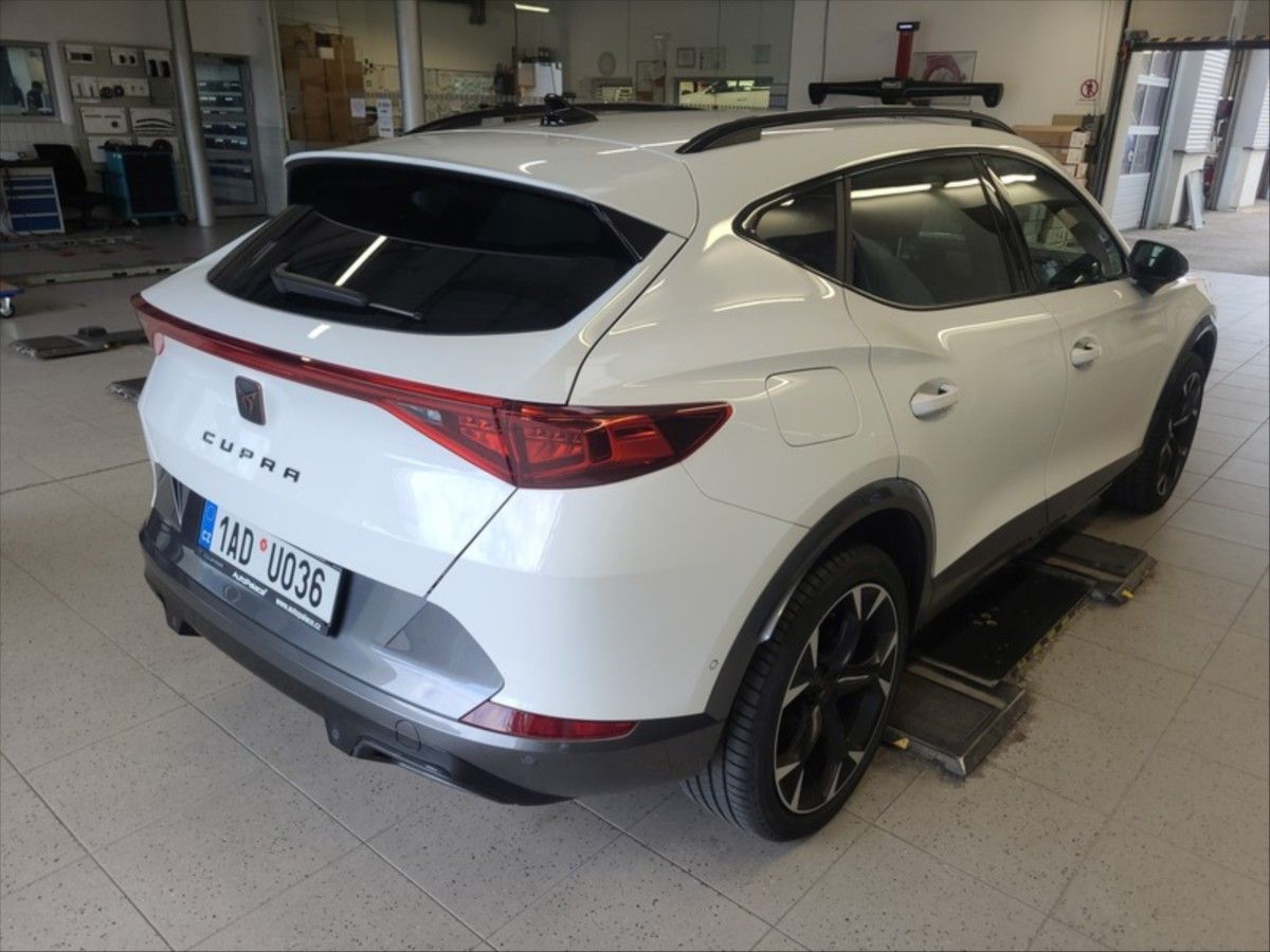 Cupra Formentor, 2,0 TSi 140kW 4x4 DSG - fotka 3