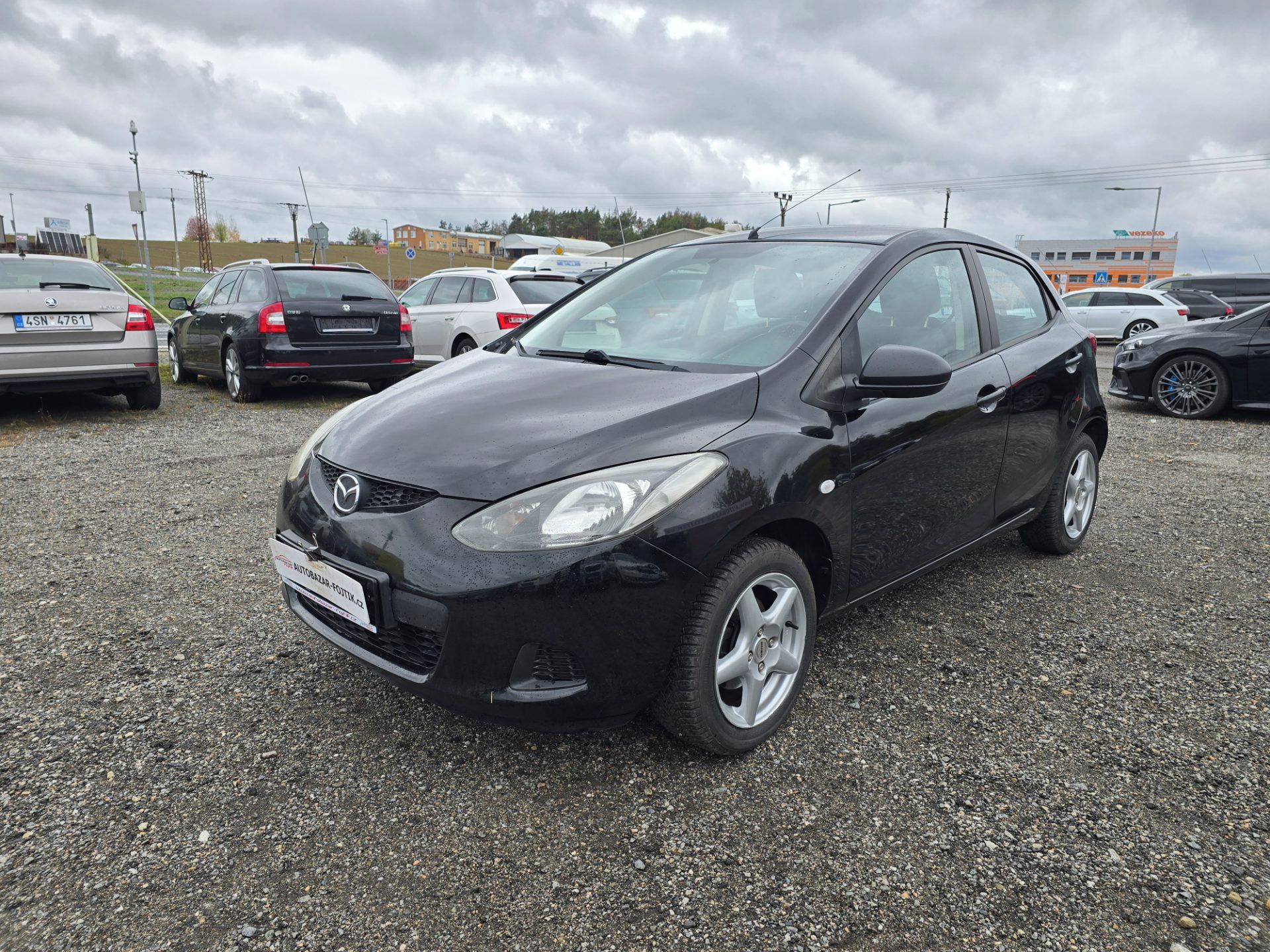 Mazda 2, 1.3 MZR 55KE klima - fotka 3
