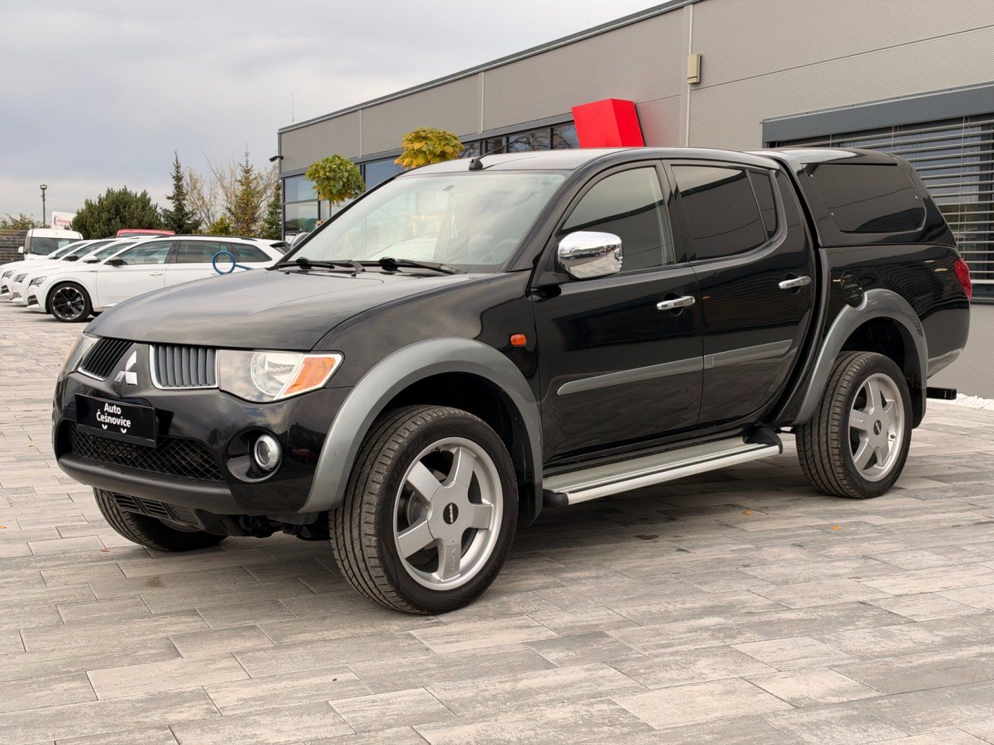 Mitsubishi L200, 2.5DI-D 100kW 4x4 HARDTOP/AUT