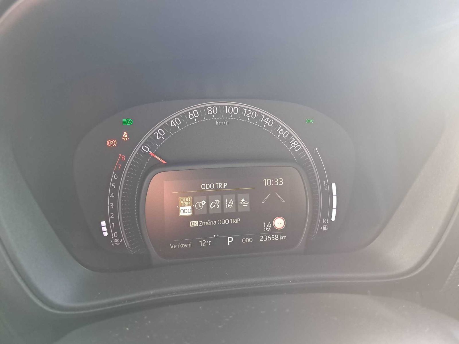 Toyota Aygo, 1.0 VVT-i, Automat, ČR,1.maj - fotka 3