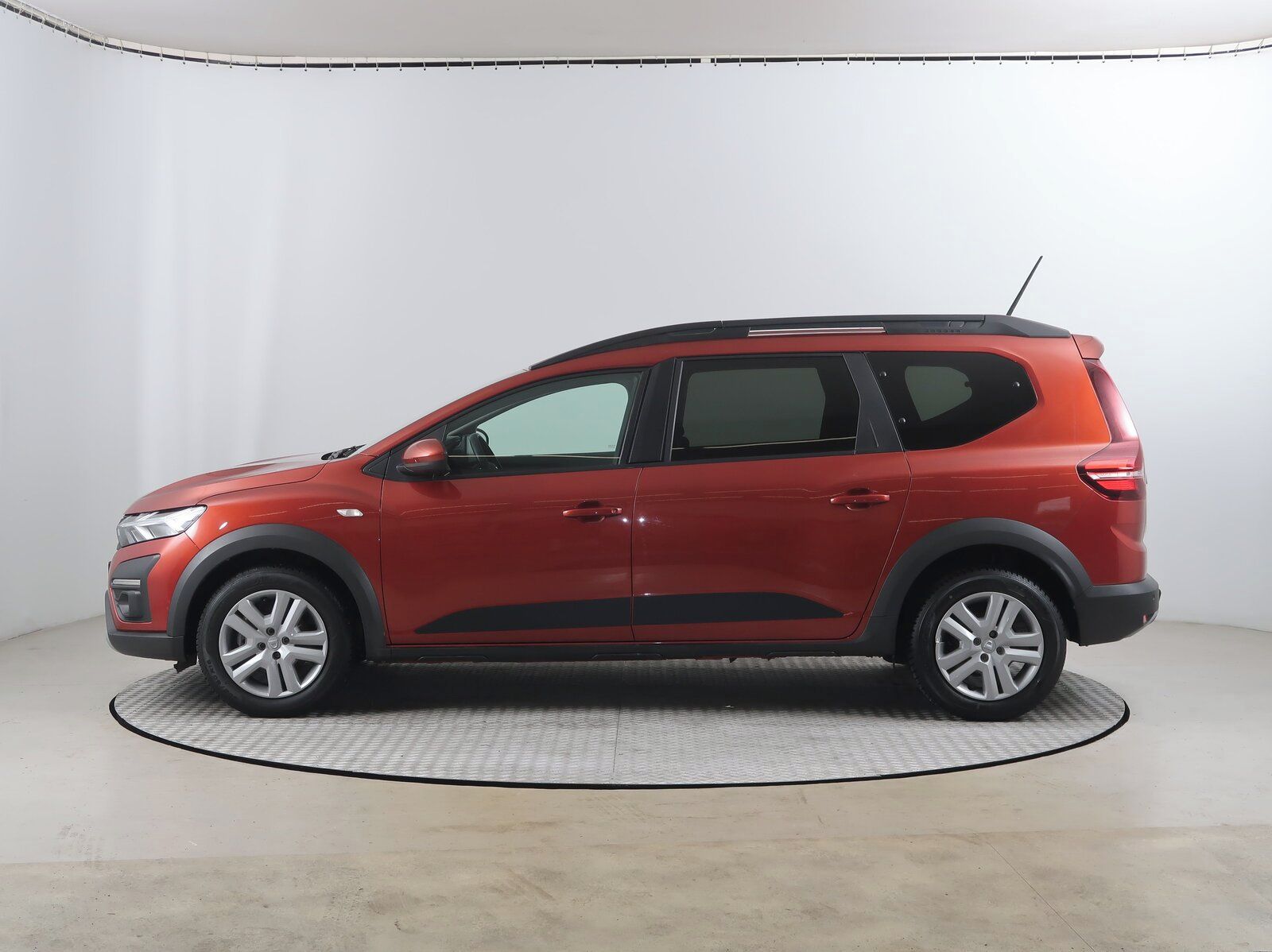Dacia Jogger, 1.0 TCe, 7 míst, Serv.kniha - fotka 3