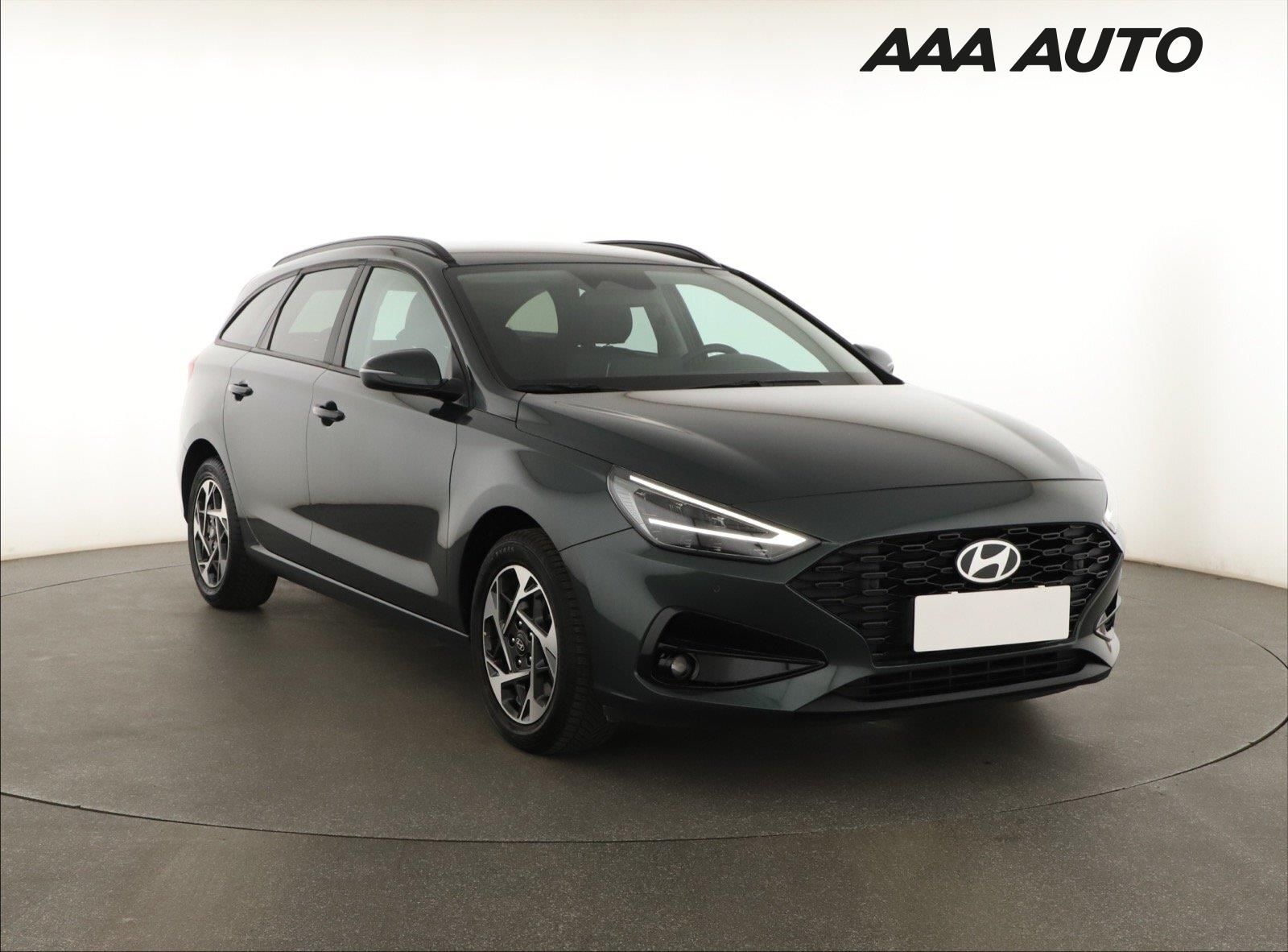 Hyundai i30, 1.5 DPI, Family Smart, Navi