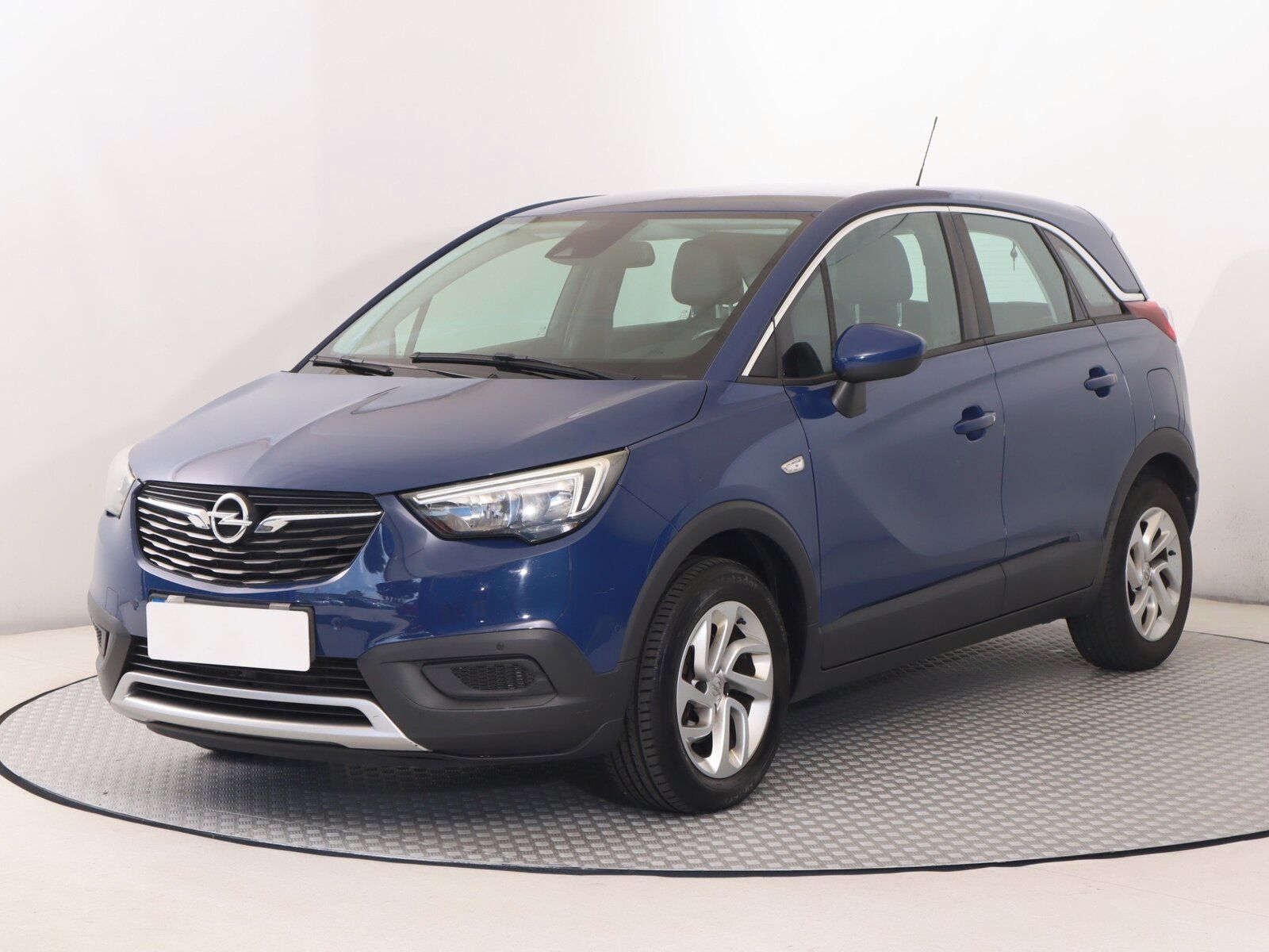 Opel Crossland, 1.2 Turbo, Automat, Serv.kniha - fotka 2