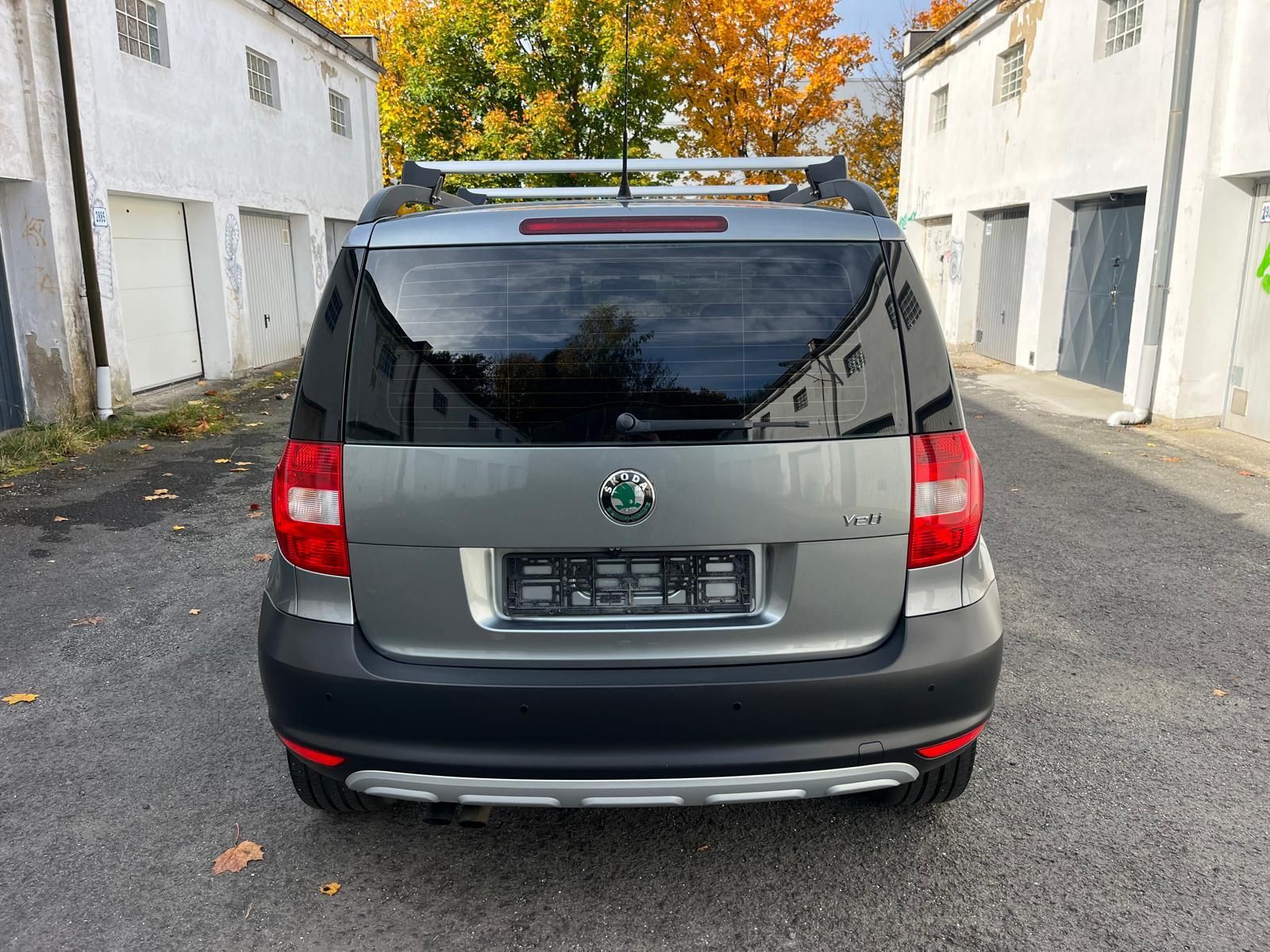 Škoda Yeti, 1,2 TSI Ambition/servis.k/pneu - fotka 4