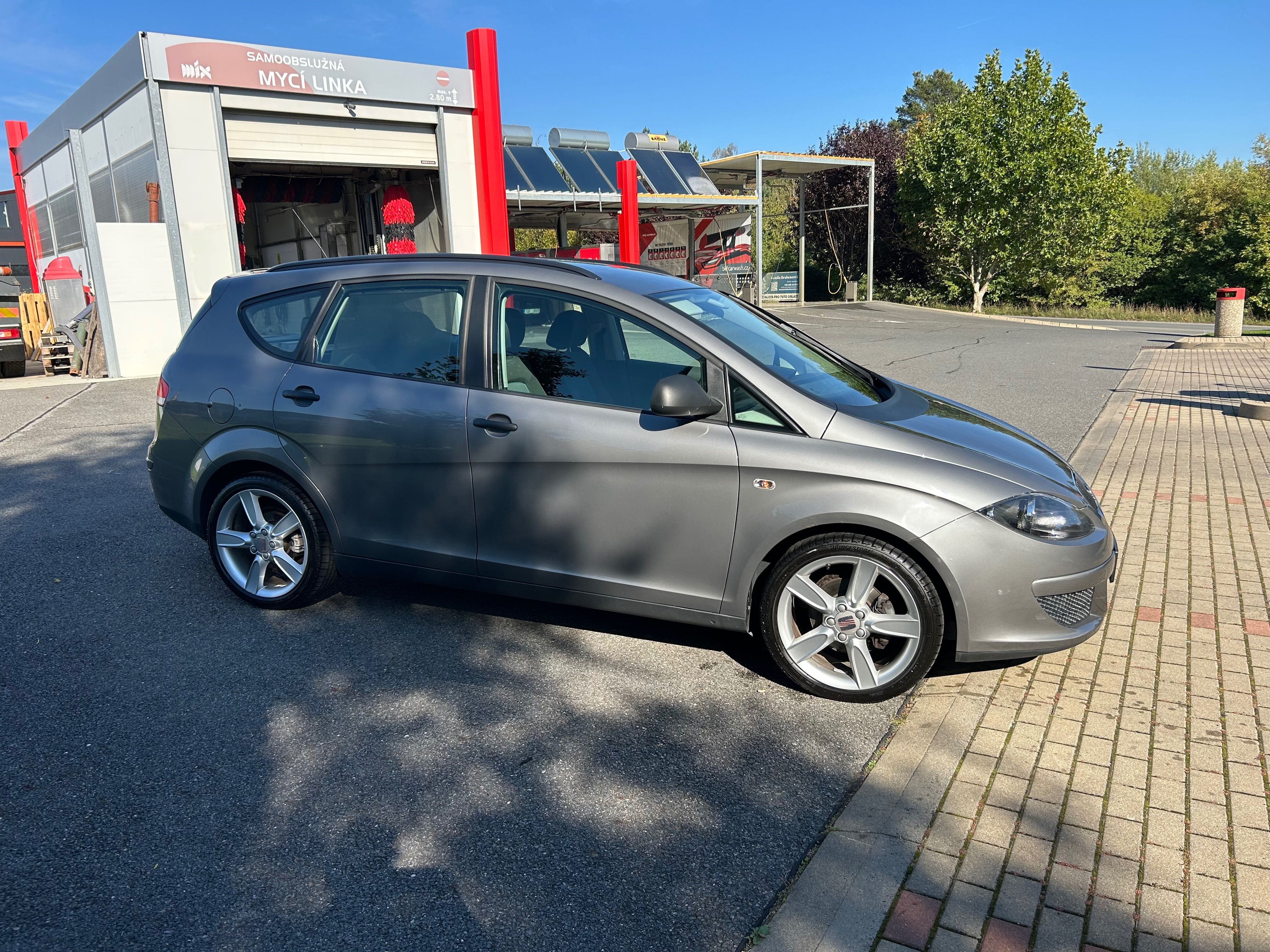 Seat Altea, 1,9TDI 77kw - fotka 5