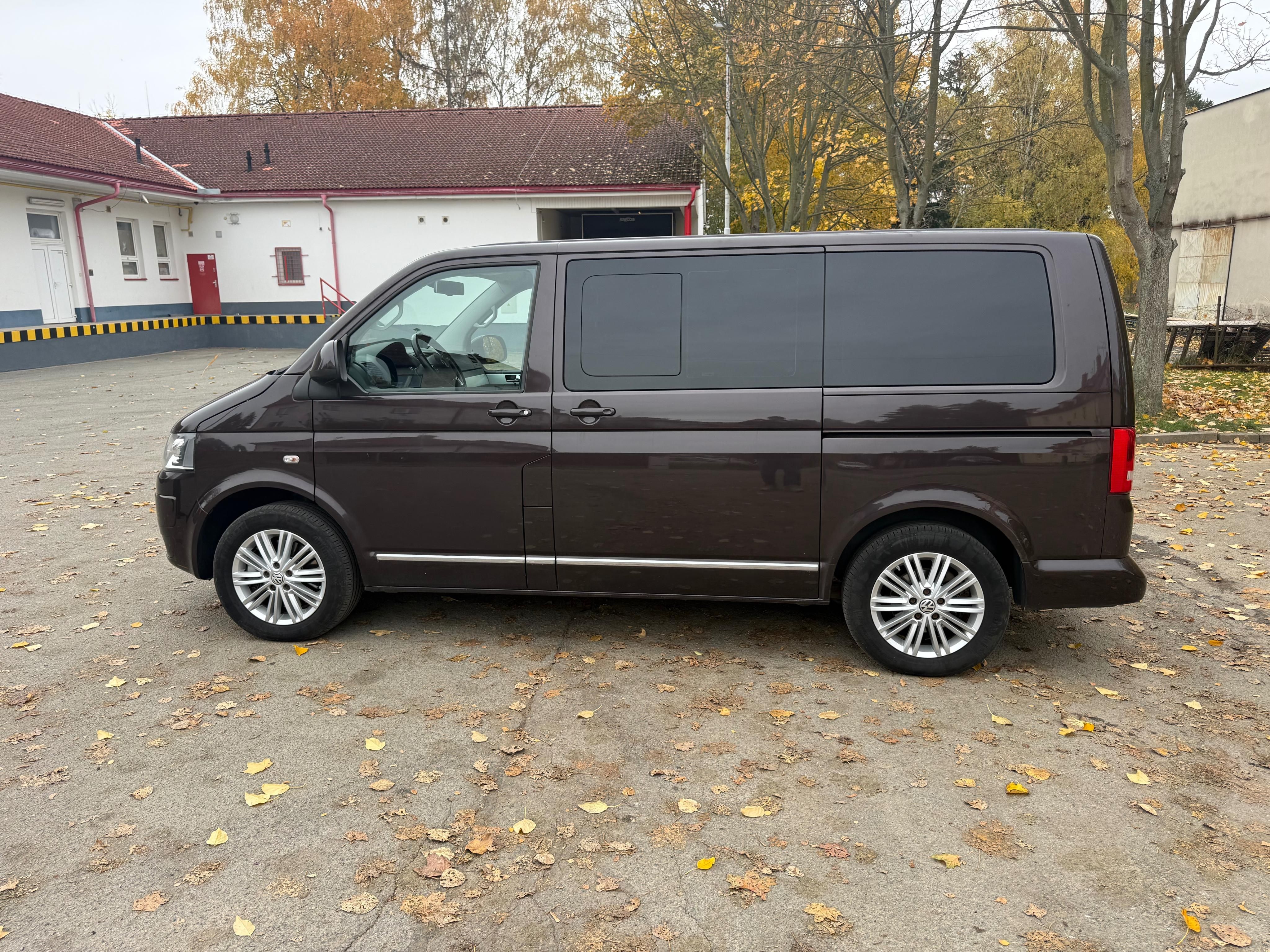 Volkswagen Multivan, 2.0 TDI - Servisováno - fotka 2