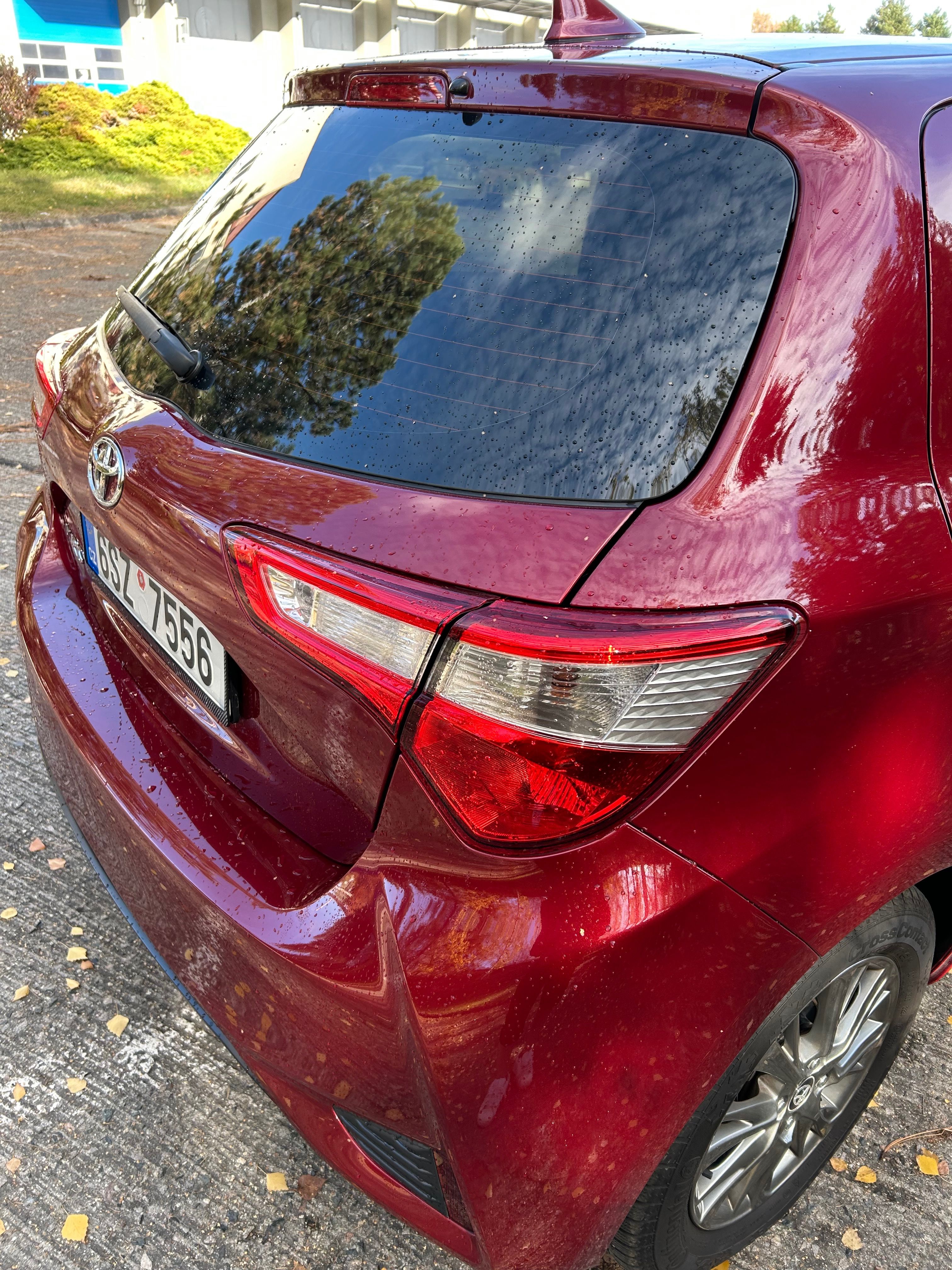 Toyota Yaris, Toyota Yaris 1.5 duál VVT-IT - fotka 6