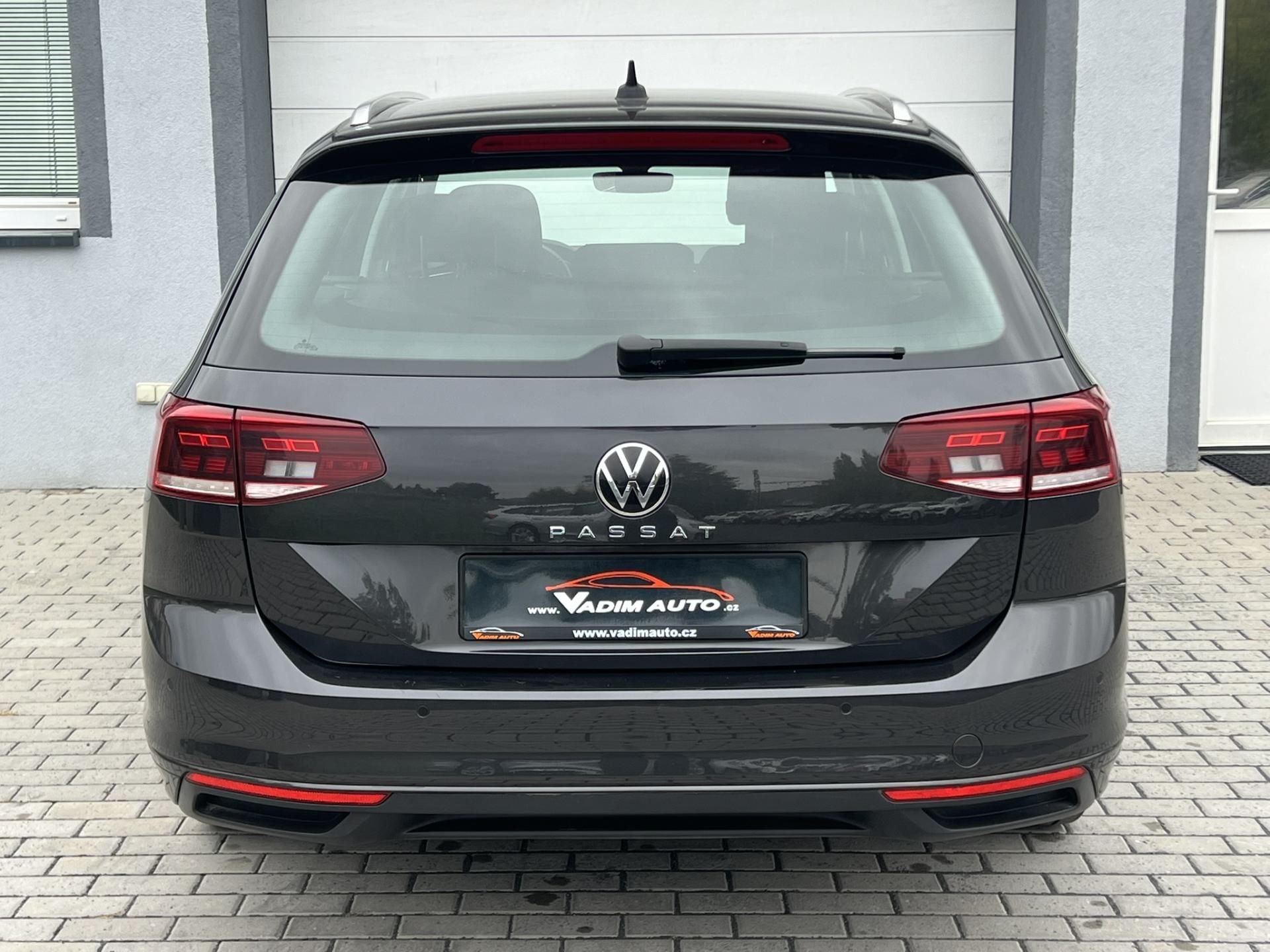 Volkswagen Passat, 1.5TSI 110kW DSG 1.MAJITEL ČR - fotka 6