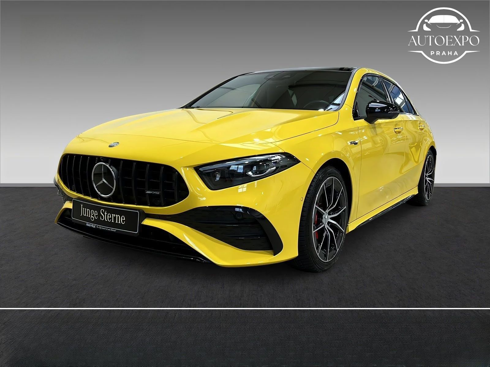 Mercedes-Benz Třídy A, 35 AMG 4M*PANORAMA*360°KAMERA