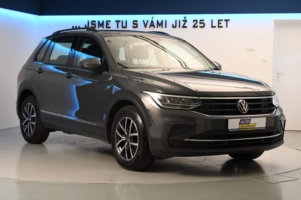 Volkswagen Tiguan, 2.0 DSG LED ACC Kamera Tažné T - fotka 4